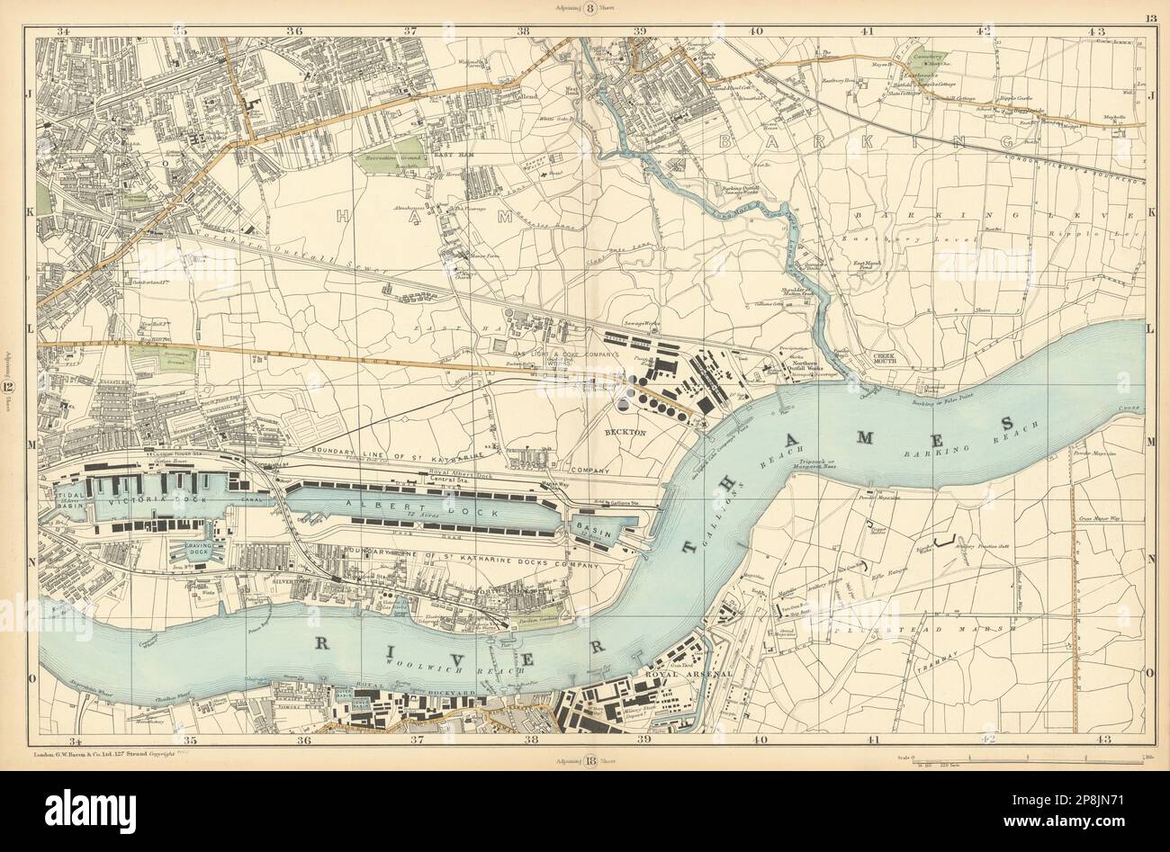 WEST/EAST HAM & BARKING Plaistow Woolwich Thamesmead Beckton. PANCETTA mappa 1900 Foto Stock
