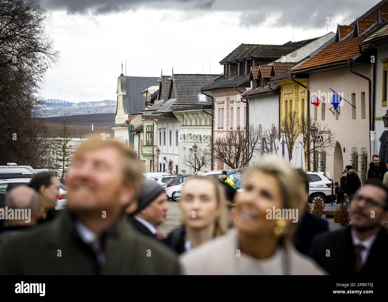 SPISSKA SOBOTA - Re Willem-Alexander e Regina Maxima visitano la piazza del mercato nella storica città di Spisska Sobota, durante il terzo giorno della visita di stato di tre giorni in Slovacchia. ANP REMKO DE WAAL olanda fuori - belgio fuori Foto Stock