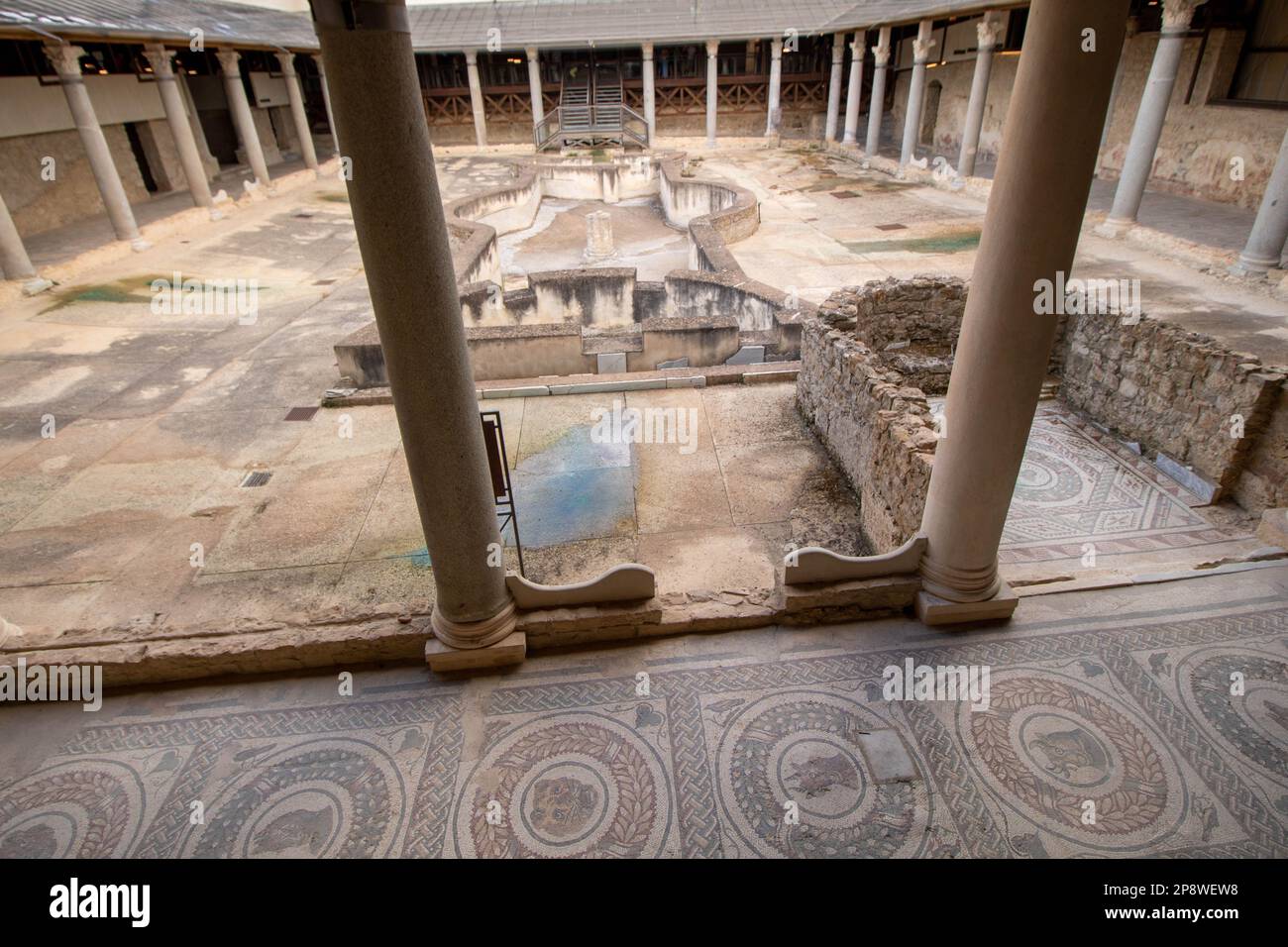 In Piazza Armerina , Italia , il 08-04-23, Villa romana del Casale, inserita nella lista dei patrimoni dell'umanità dell'UNESCO per i suoi splendidi mosaici Foto Stock