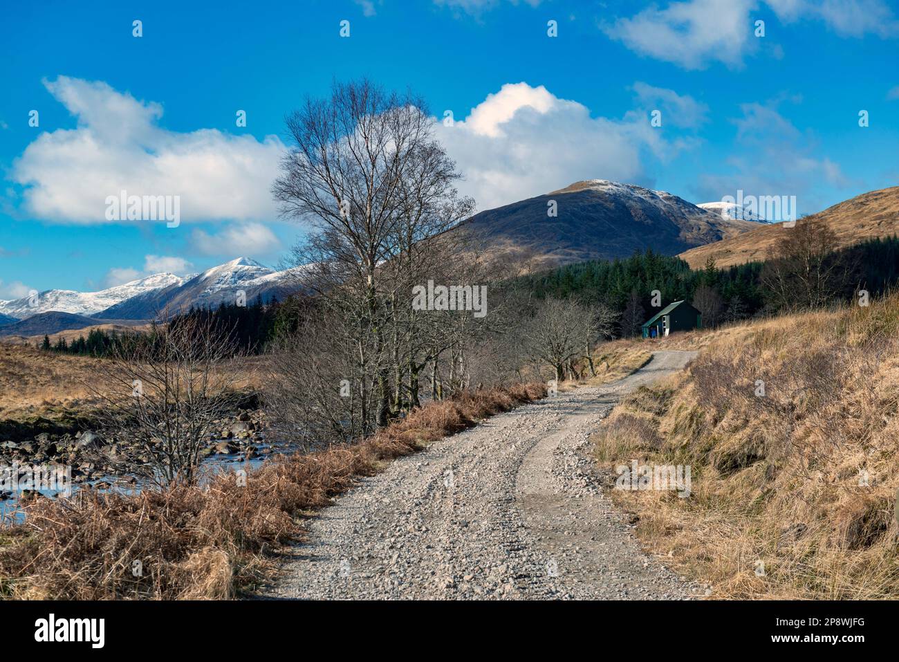 Rifugio Clashgour sulla tenuta Clashgour. La capanna è utilizzata da escursionisti e scalatori ed è gestita dal GLASGOW UNIVERSITY MOUNTAINEERING CLUB, Argyll & Bute Foto Stock
