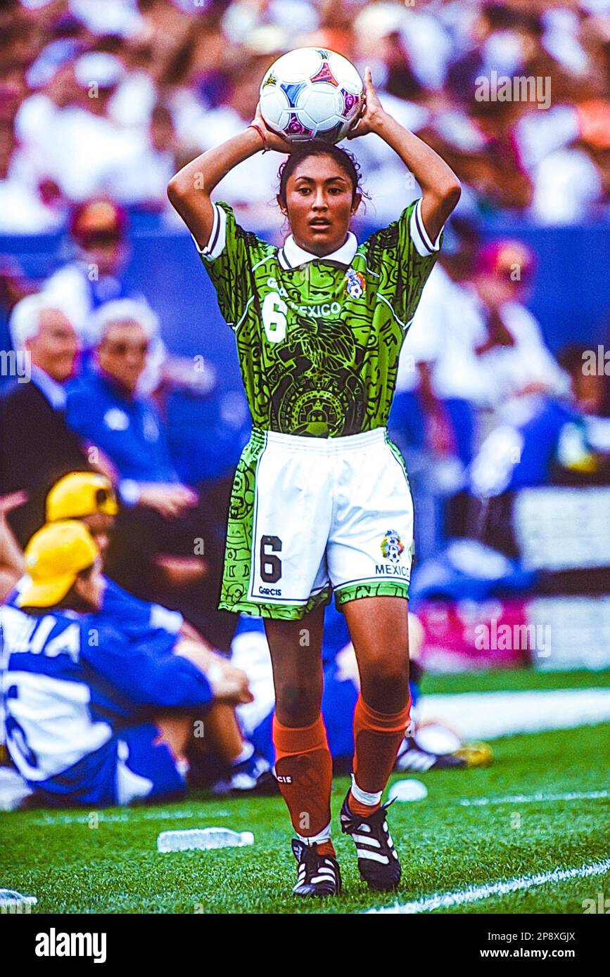 Fatima Leyva (MEX) durante la Coppa del mondo di calcio femminile FIFA 1999, Messico vs Brasile. Foto Stock