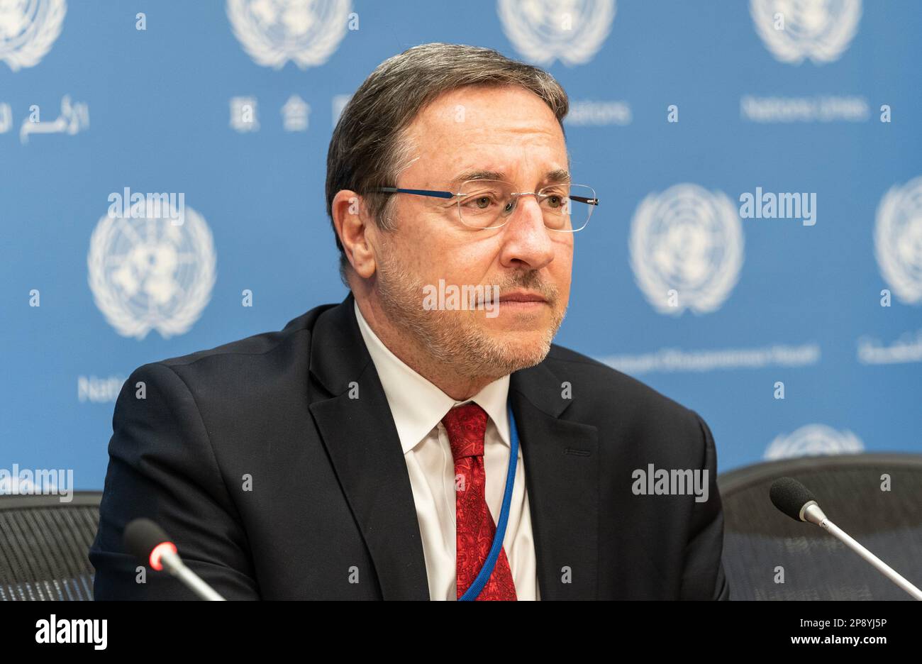 New York, Stati Uniti. 10th Mar, 2023. Achim Steiner parla durante un briefing ibrido con David Gressly, che si è Unito virtualmente agli sforzi per rimuovere più di un milione di barili di petrolio dalla petroliera FSO Safer presso la sede centrale delle Nazioni Unite a New York il 9 marzo 2023. (Foto di Lev Radin/Sipa USA) Credit: Sipa USA/Alamy Live News Foto Stock