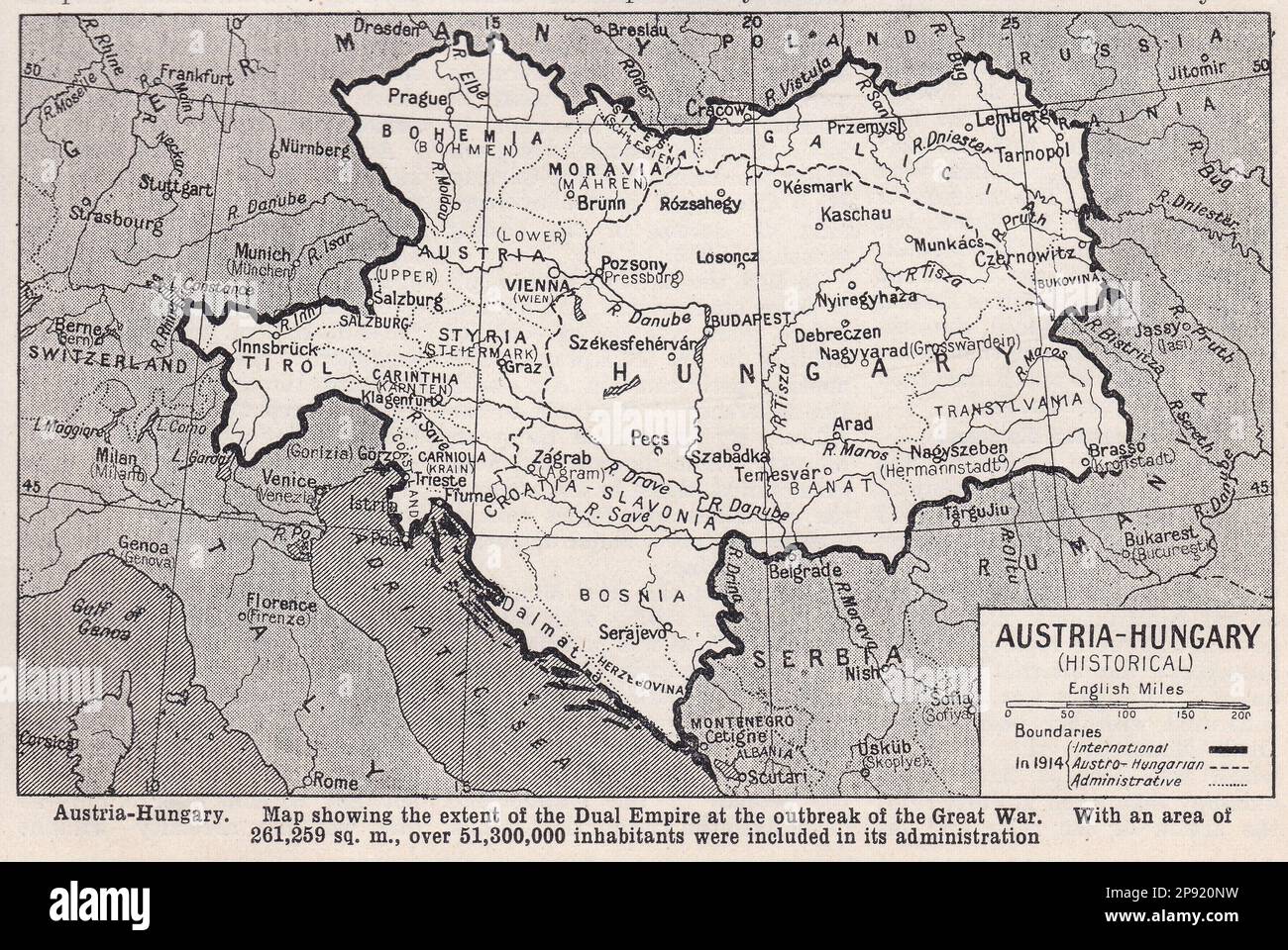 Carta vintage dell'Austria - Ungheria che mostra il doppio Impero allo scoppio della Grande Guerra. Foto Stock
