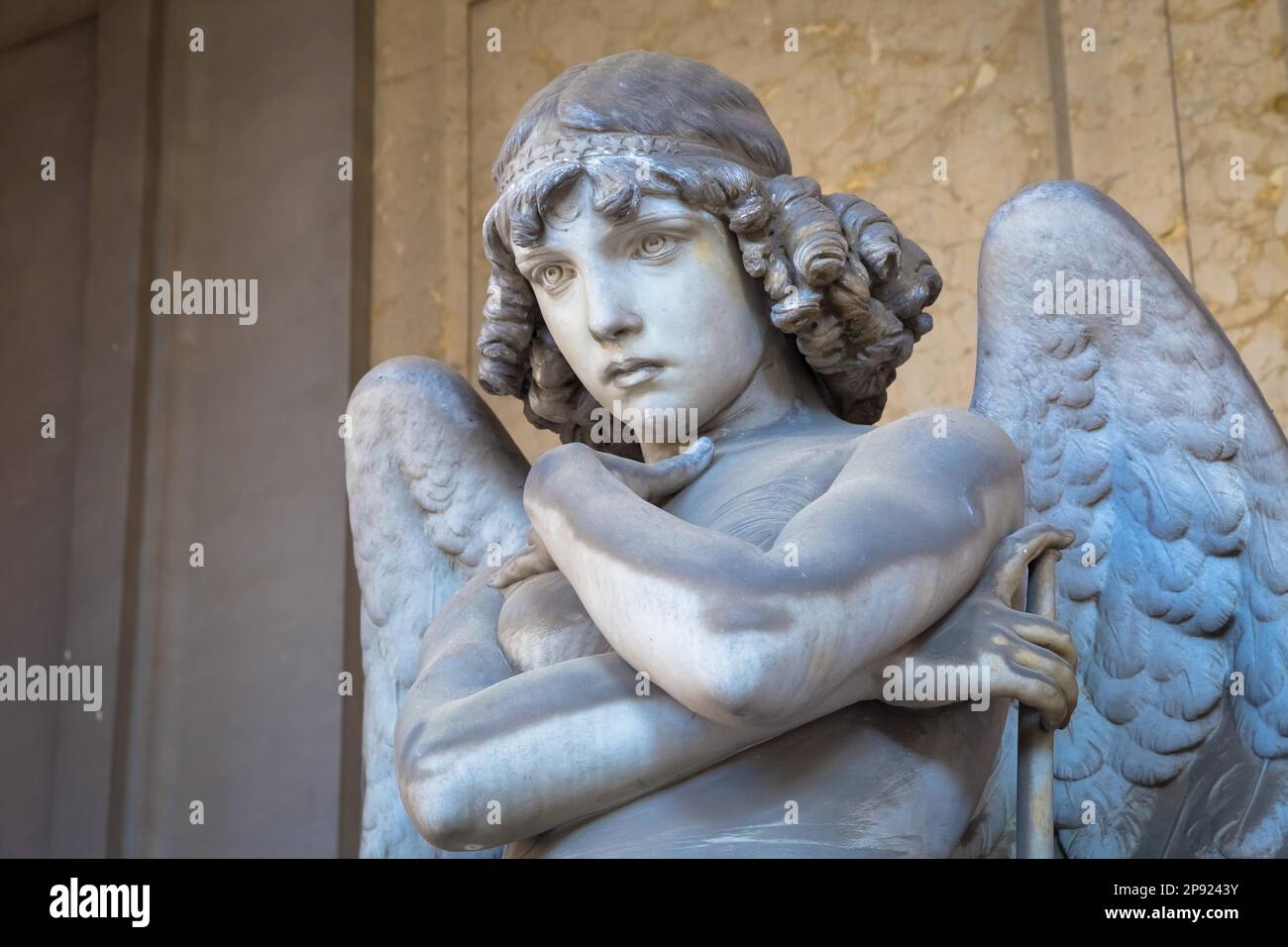 GENOVA, ITALIA - CIRCA AGOSTO 2020: Angelo scultura di Giulio Monteverde per il monumento della famiglia Oneto nel Cimitero di Staglieno, Genova - Italia (1882) Foto Stock