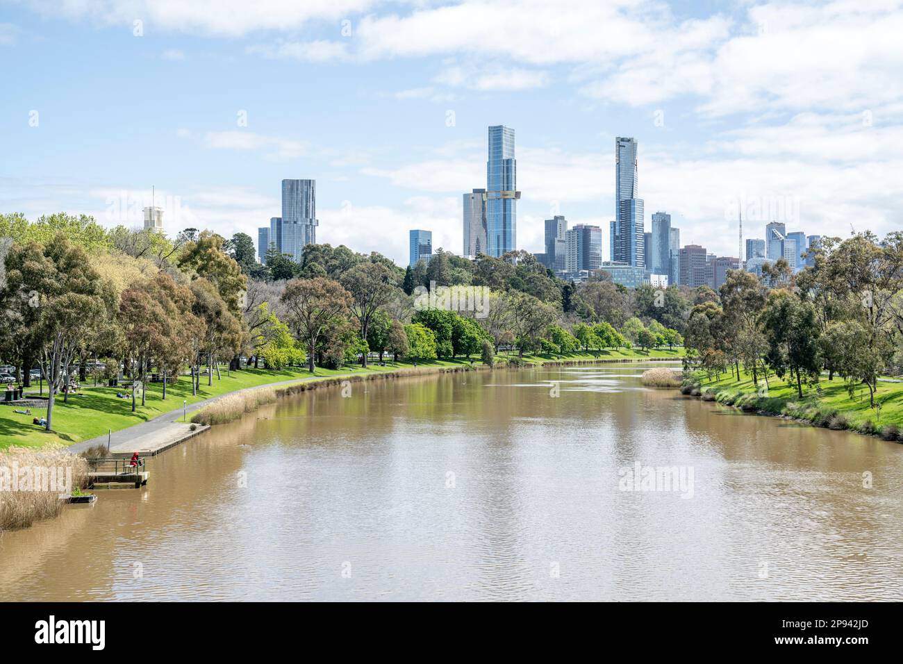 Yarra River al Giardino Botanico con Skyline, Melbourne, Victoria, Australia Foto Stock