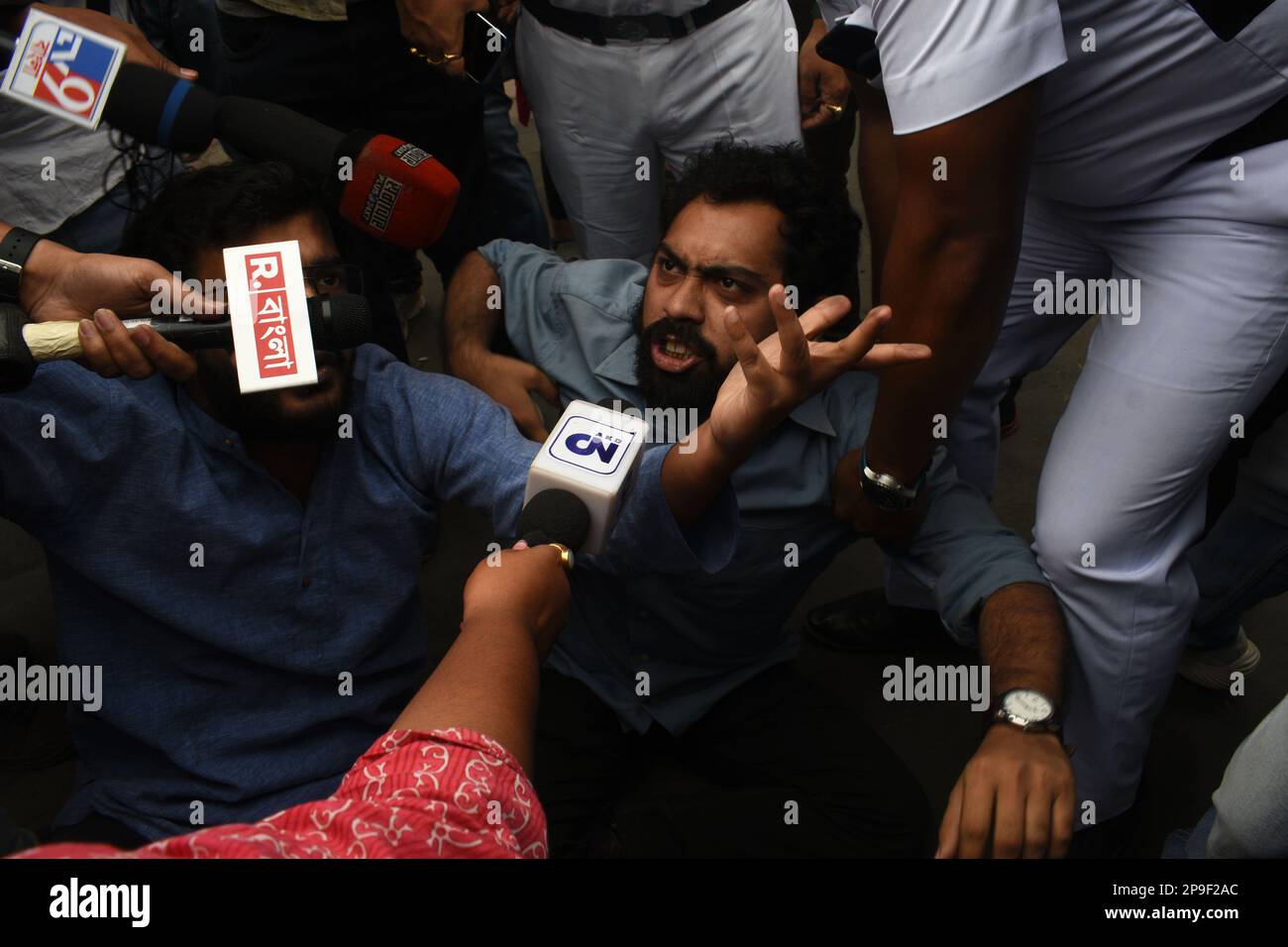 Kolkata, Bengala Occidentale, India. 10th Mar, 2023. Student's Federation of India (SFI) ha protestato per varie richieste legate all'istruzione. (Credit Image: © Sayantan Chakraborty/Pacific Press via ZUMA Press Wire) SOLO PER USO EDITORIALE! Non per USO commerciale! Foto Stock