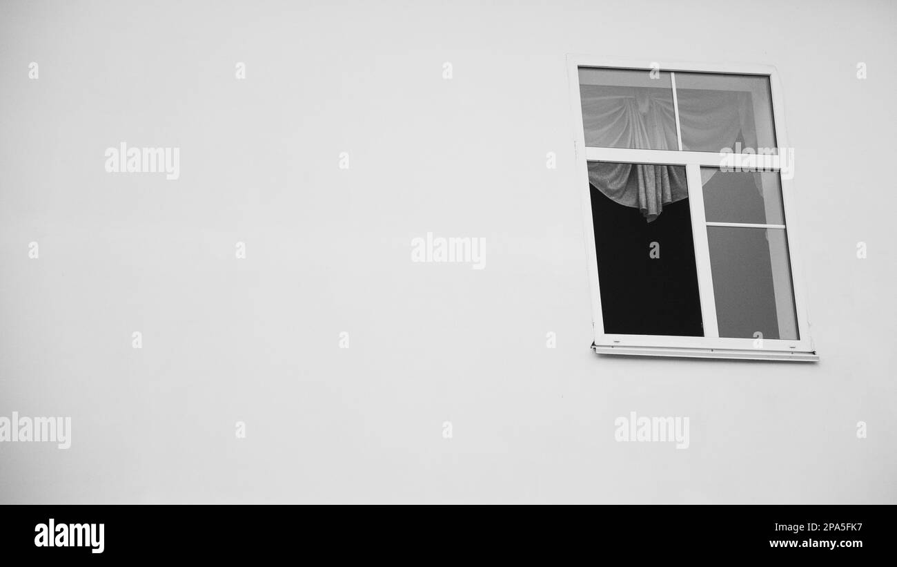 Industria edilizia costruzione Home interni bianco finestra su parete nero Foto Stock