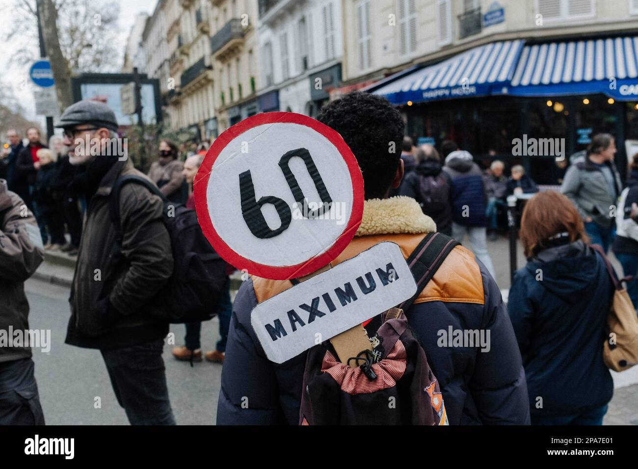 Jan Schmidt-Whitley/le Pictorium - dimostrazione contro la riforma pensionistica a Parigi - 11/3/2023 - Francia / Parigi / Parigi - questa settima giornata di mobilitazione ha riunito 368.000 manifestanti in tutta la Francia, di cui 48.000 a Parigi, secondo il Ministero degli interni. Il CGT contava più di un milione di dimostranti, di cui 300.000 a Parigi. Foto Stock