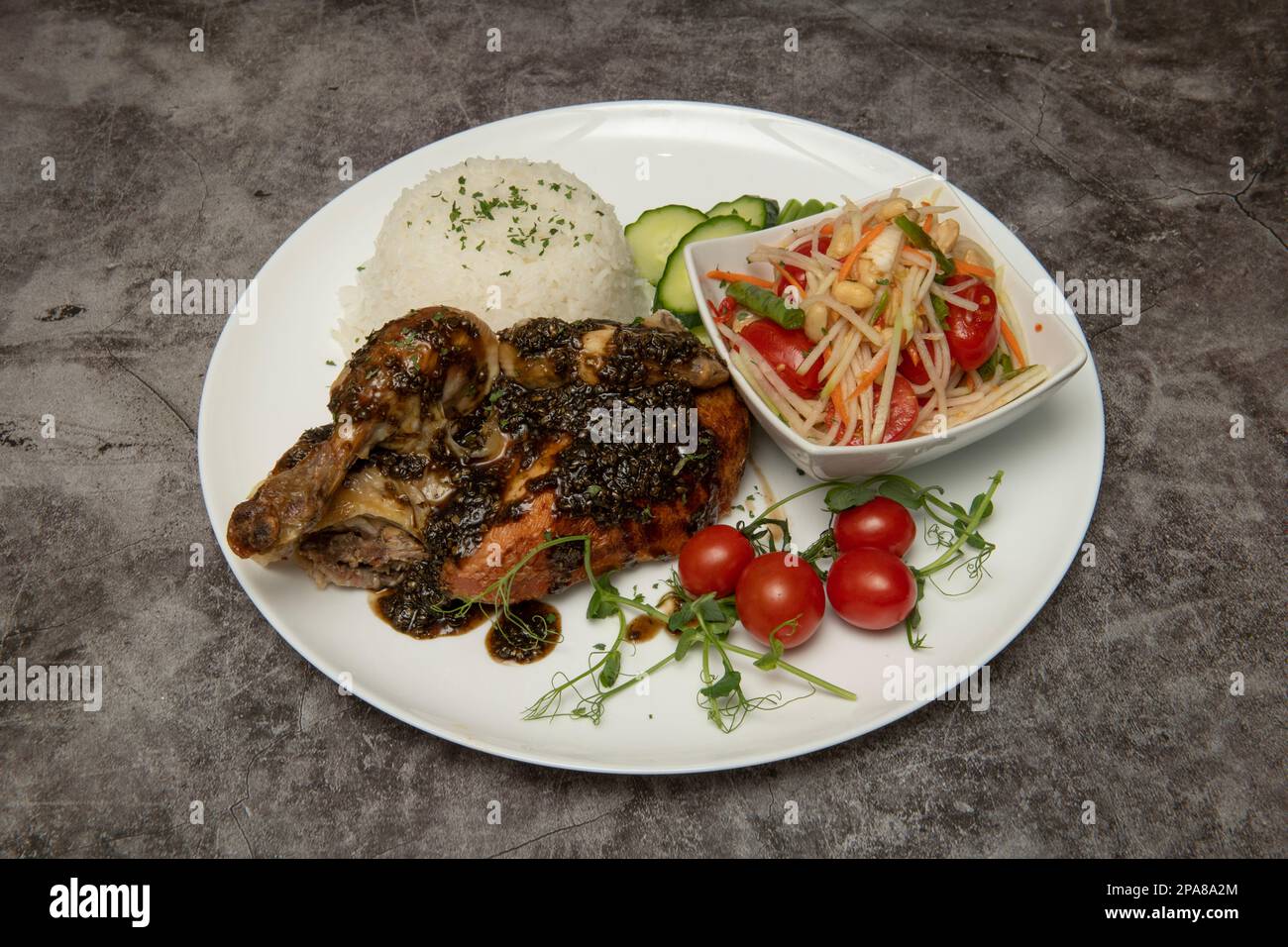 Somatum con pollo alla griglia Foto Stock
