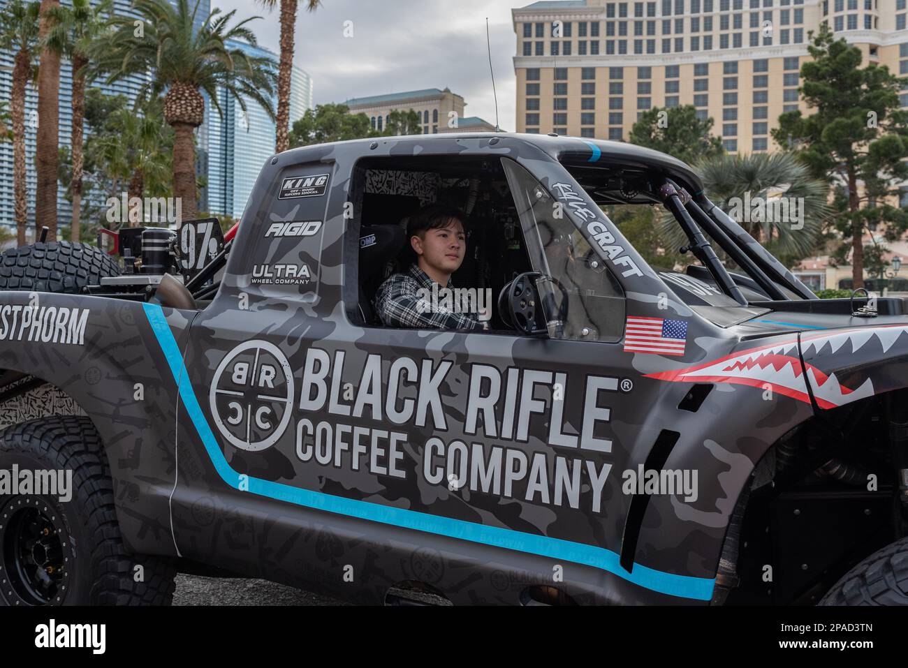 2023 BFGoodrich Tires Mint 400 inizia il weekend di gara con una sfilata di veicoli sulla Strip di Las Vegas. Foto Stock