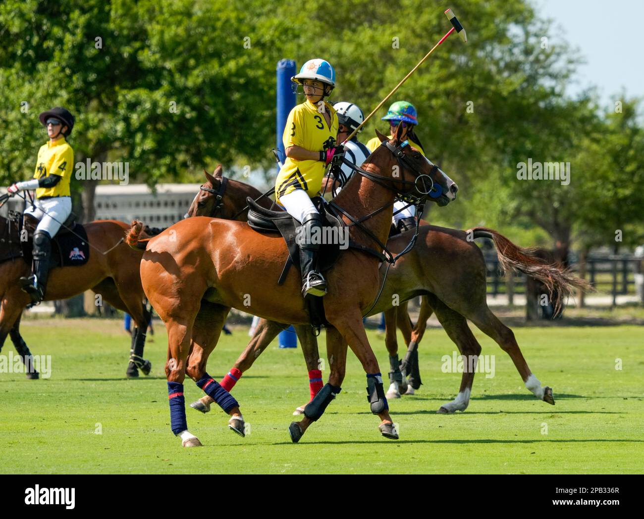 Port Mayaca, Stati Uniti. 12th Mar, 2023. 3/10/23 Port Mayaca, Florida mia Cambiaso cavalca per Dundas durante la DUNDAS VS EL CID FITNESS durante la US Women's Polo 18-24 Goal Cup 2023 Semifinali, che si tengono presso il Port Mayaca Polo Grounds a Port Mayaca, Florida, venerdì 10 marzo 2023. Credit: Jennifer Graylock/Alamy Live News Foto Stock