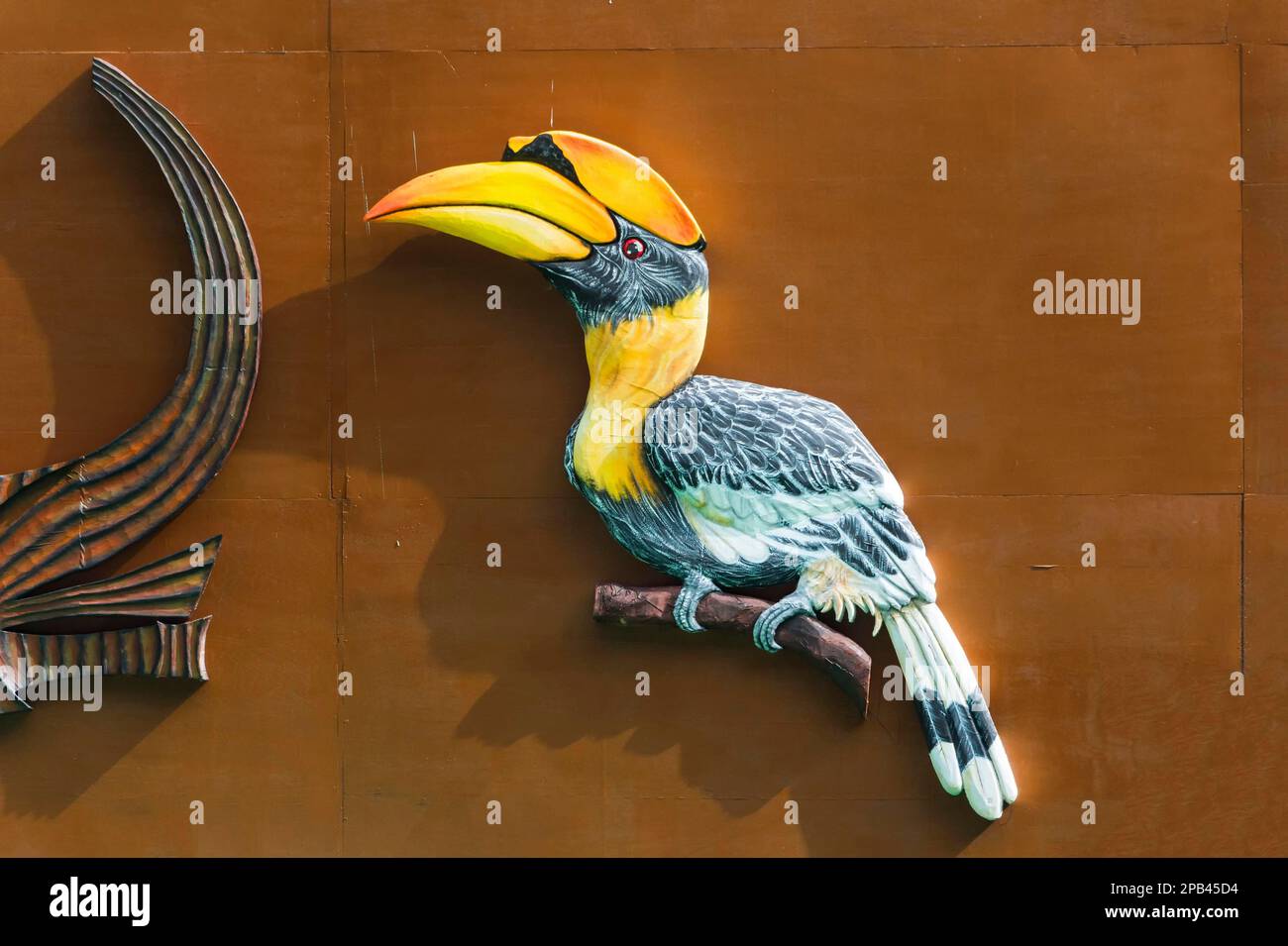 Grande Hornbill indiano, simbolo del Festival Hornbill, Kohima, Nagaland, India, Asia Foto Stock