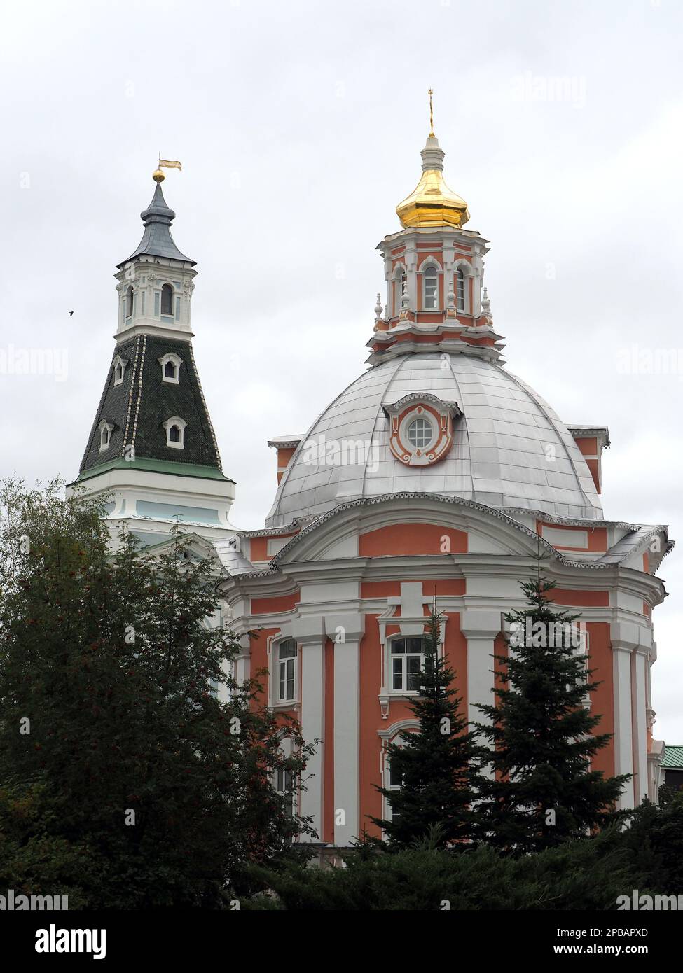 Chiesa di San Zosima e St. Savvaty (17th ° secolo), Trinità Lavra di San Sergius, monastero russo, Sergiyev Posad, Russia, Patrimonio dell'Umanità Foto Stock