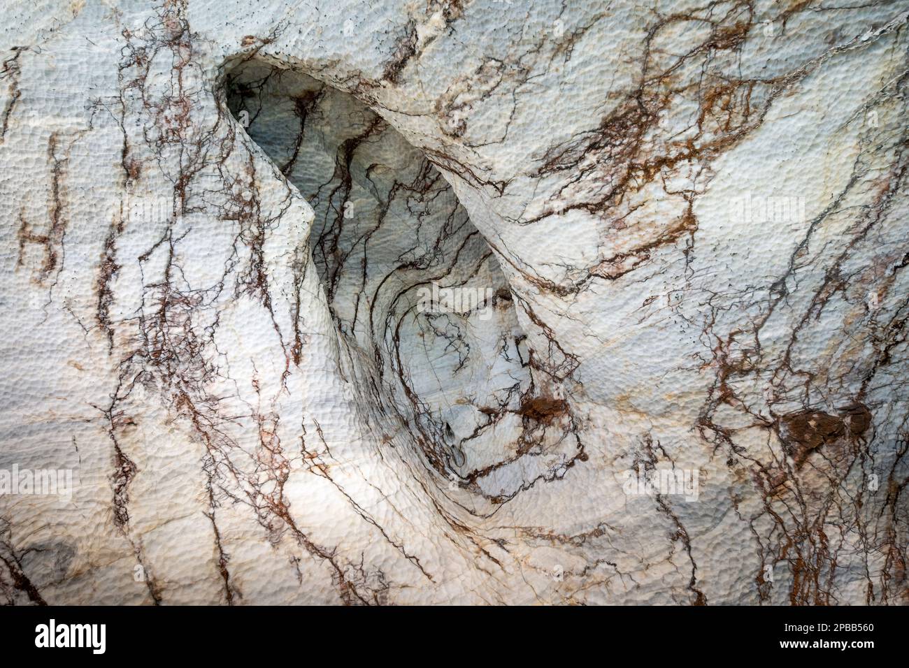 Rupe in marmo eroso, opere d'arte astratta di Madre natura, Lago General Carrera, Patagonia Foto Stock