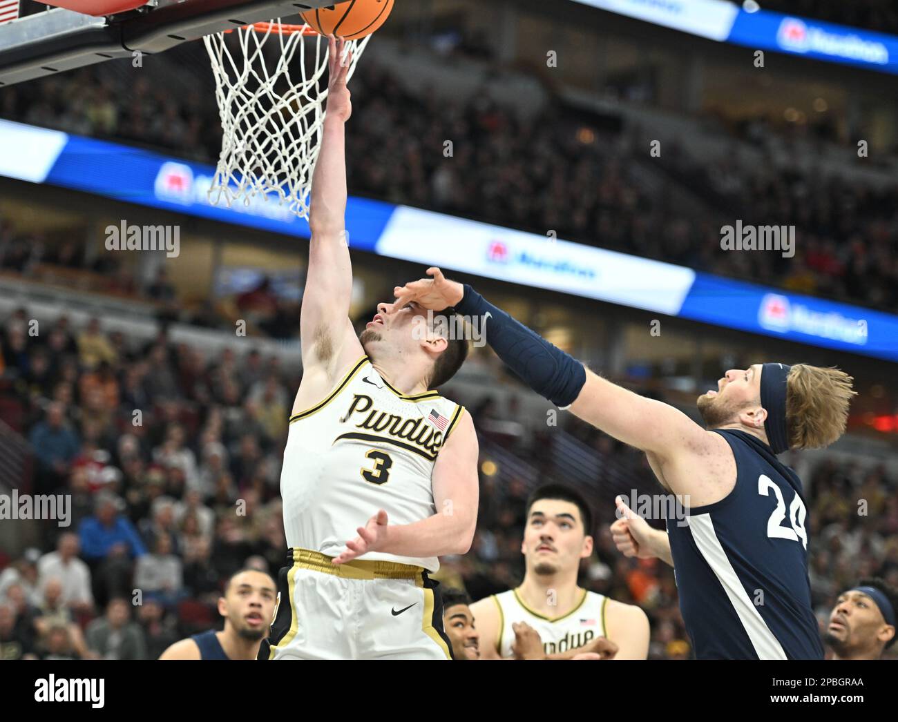 Chicago, Illinois, Stati Uniti. 12th Mar, 2023. La guardia dei Boilermakers di Purdue Braden Smith (3) va per il lay up durante il NCAA Big Ten Conference Men's Basketball Tournament Championship presso lo United Center di Chicago, Illinois. Dean Reid/CSM/Alamy Live News Foto Stock