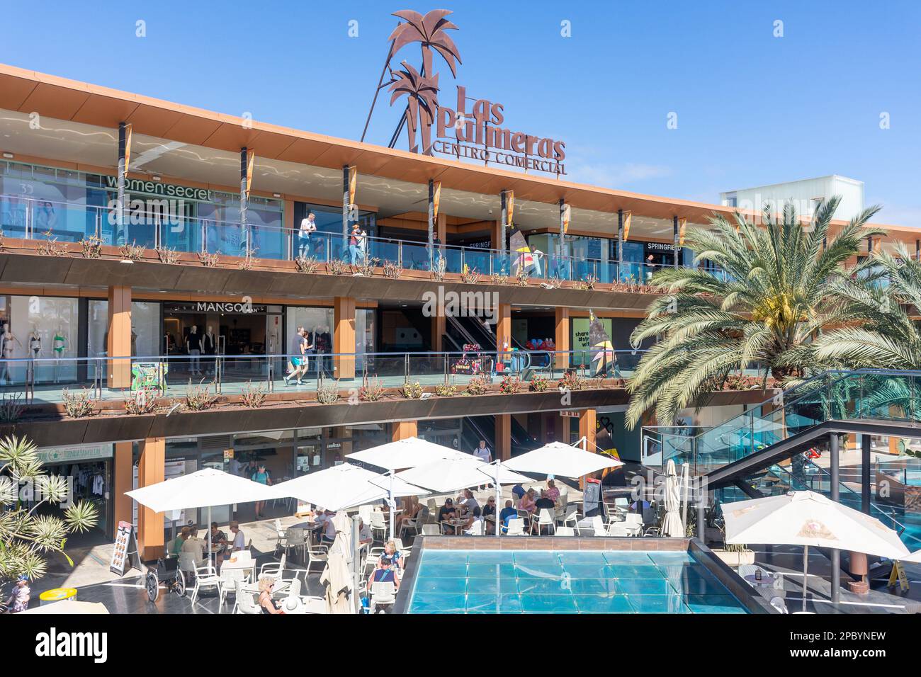 Las Palmeras Centro Comercial (centro commerciale), Avenue Ntra. SRA. Del Carmen, Corralejo, Fuerteventura, Isole Canarie, Regno di Spagna Foto Stock