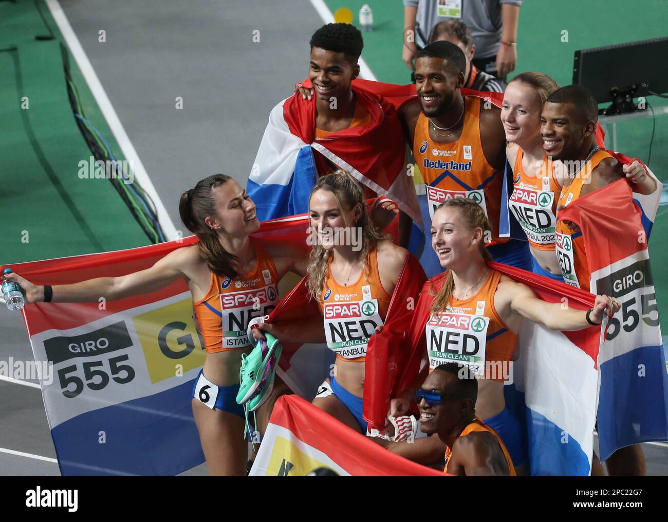 BOERS Isayah, KLEIN IKKINK Isaya, ANGELA Ramsey, BONEVACIA Liemarvin, KLAVER Lieke, SAALBERG Eveline, PEETERS Cathelijn and BOL Femke OF NETHERLANDS 4 x 400m Relay Women Final durante i Campionati europei di atletica indoor 2023 il 5 marzo 2023 all'Atakoy Arena di Istanbul, Turchia - Foto Laurent Lairys / DPPI Foto Stock