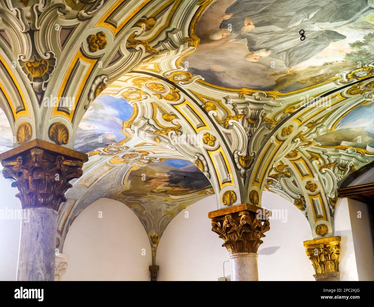 Affresco decorativo nella Chiesa di Santa Maria dell'Ammiraglio - Palermo, Sicilia, Italia Foto Stock