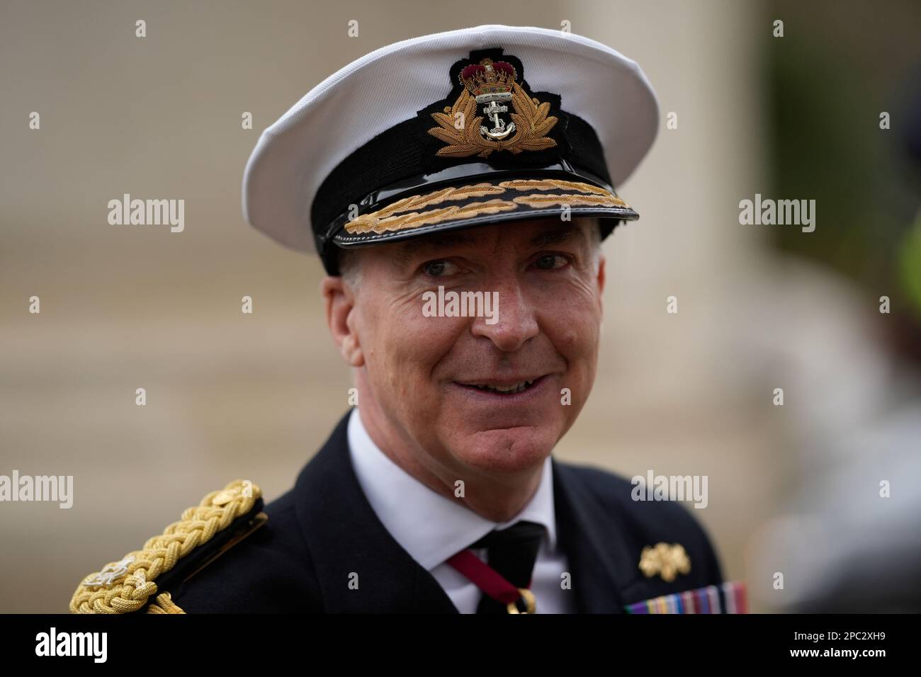 Il Capo dello Stato maggiore della Difesa Ammiraglio Tony Radakin durante la cerimonia commemorativa del Commonwealth Day alle Commonwealth Memorial Gates di Londra. Data immagine: Lunedì 13 marzo 2023. Foto Stock