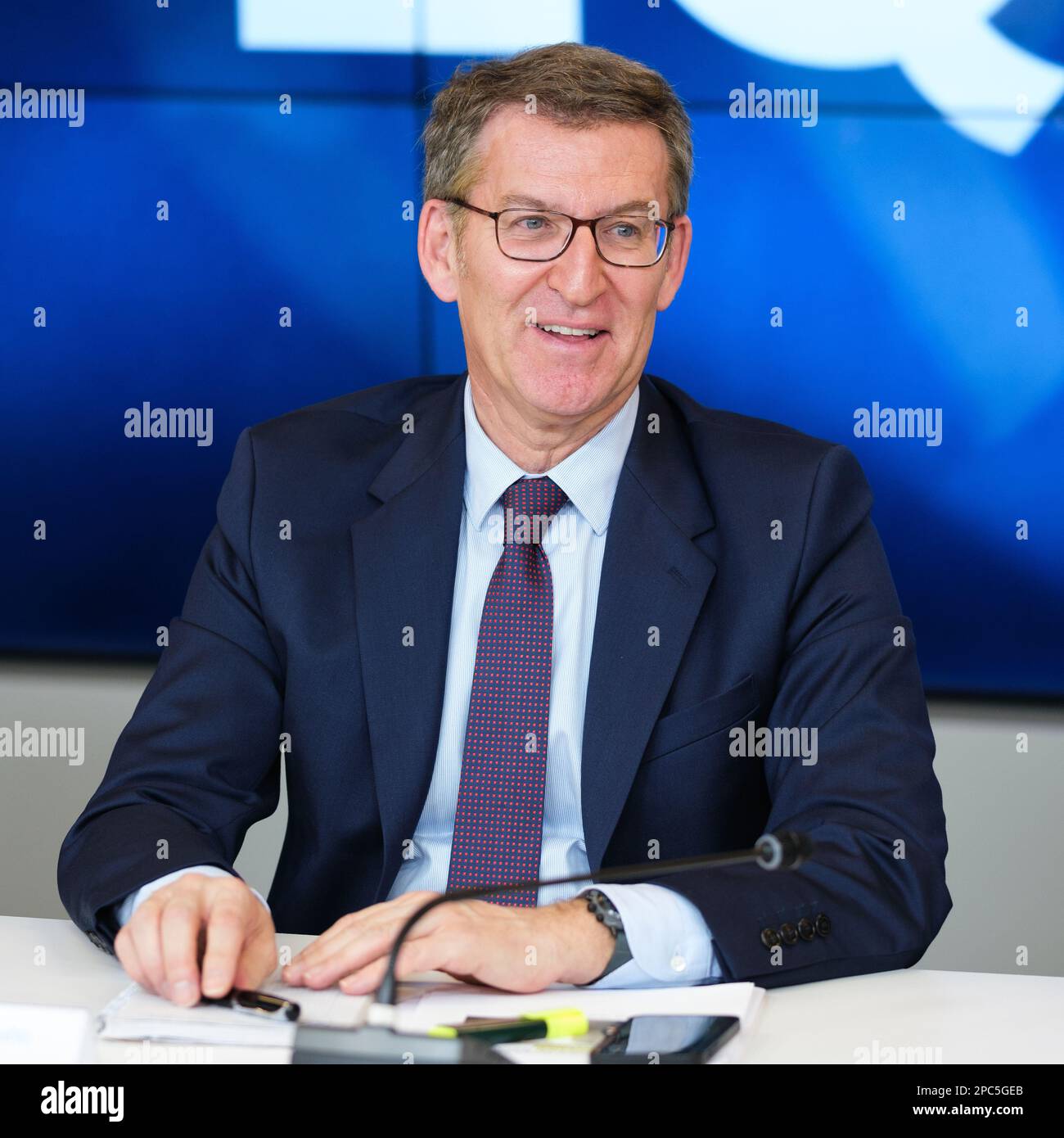 Il Presidente del Partito popolare, Alberto Nuñez Feijoo, ha visto durante la riunione del Comitato Esecutivo Nazionale, presso la sede nazionale del PP a Madrid. Feijoo ha proposto la nomina al Comitato Esecutivo Nazionale di Carmen Funez come nuovo Vice Segretario delle politiche sociali e della sfida demografica del partito, che creerà due nuovi Vice Segretari: Della Cultura e della Società aperta, che saranno occupati da Borja Semper; E di Studi, diretto da Carmen Navarro. Questa espansione si svolge alla vigilia delle prossime elezioni regionali e comunali di maggio Foto Stock