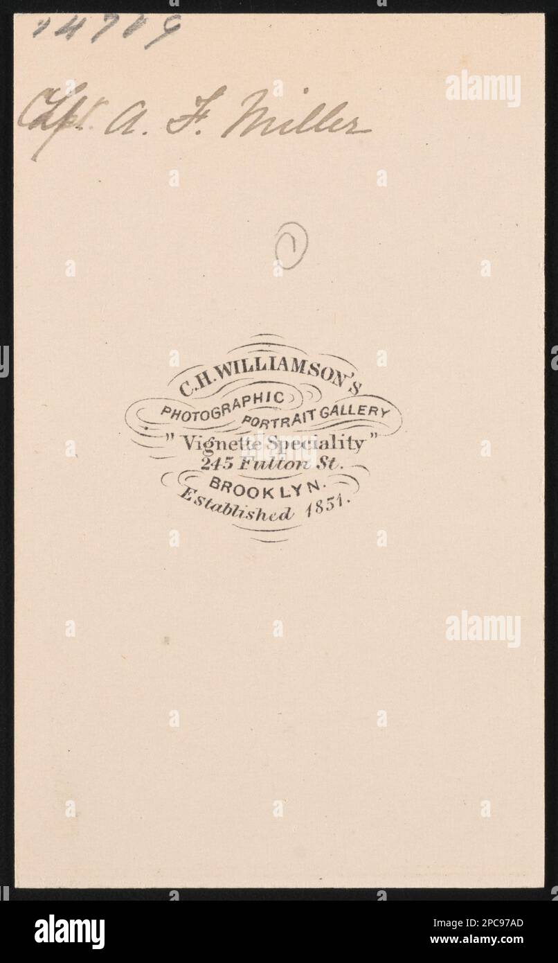 Major Albert F. Miller di Co.. K, 48th Regimento della fanteria di New York in uniforme / C.H. Williamson's Photographic Portrait Gallery, 245 Fulton St., Brooklyn.. Liljenquist Famiglia Collezione di fotografie della Guerra civile , pp/liljpaper. Miller, Albert F, approssimativamente 1825- , Stati Uniti, Esercito, New York, reggimento della fanteria, 48th (1861-1865), persone, soldati, Unione, 1860-1870, Military Uniforms, Union, 1860-1870, Stati Uniti, Storia, Guerra civile, 1861-1865, personale militare, Unione. Foto Stock