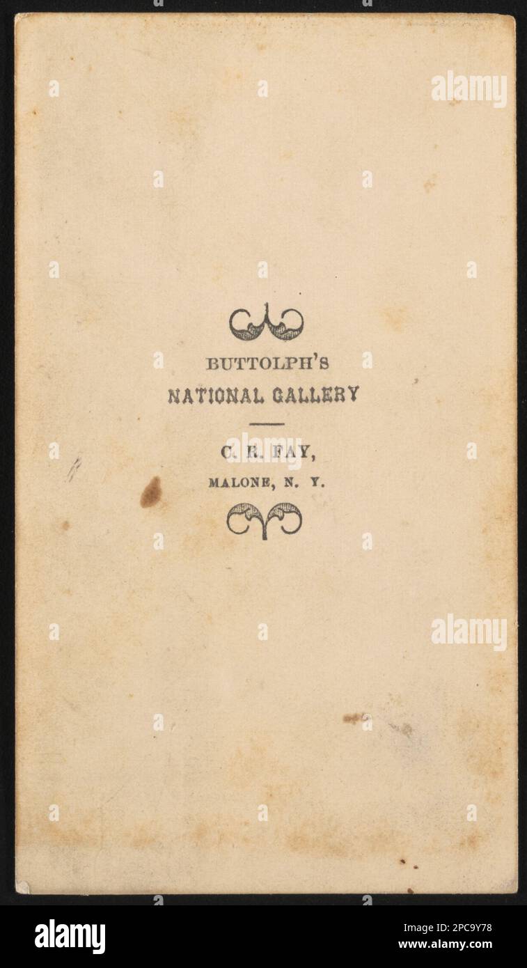 Sergente James D. Hardy di Co.. B, 98th New York Fantery Regiment in uniforme / Buttolph's National Gallery, C.R. Fay, Malone, New York. Liljenquist Famiglia Collezione di fotografie della Guerra civile , pp/liljpaper. Hardy, James D, approssimativamente 1843-1902, Stati Uniti, esercito, New York, reggimento della fanteria, 98th (1862-1865), persone, soldati, Unione, 1860-1870, Military Uniforms, Union, 1860-1870, Stati Uniti, Storia, Guerra civile, 1861-1865, personale militare, Unione. Foto Stock