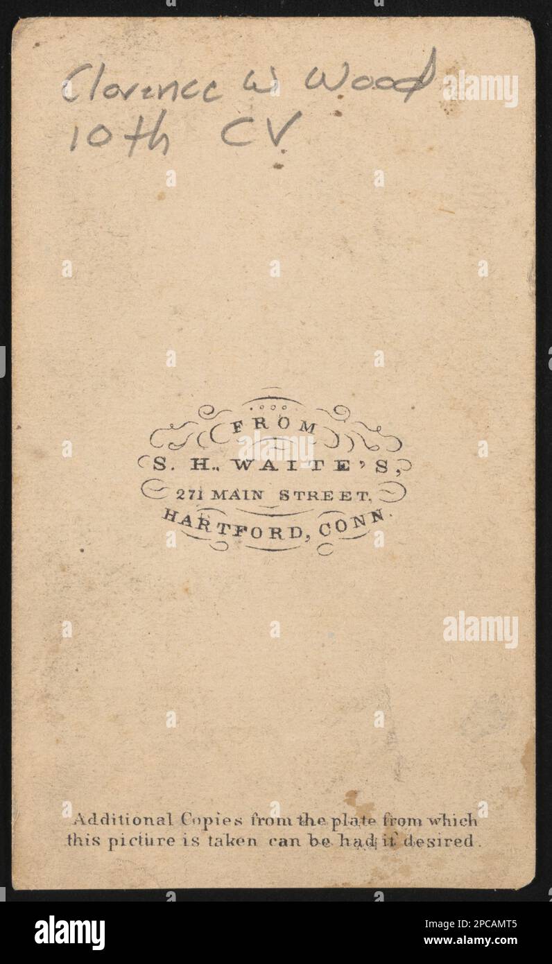 Caporale Clarence W. Wood of Co. E, 10th Connecticut Regiment fanteria in uniforme / da S.H. Waite's, 271 Main Street, Hartford, Conn. Liljenquist Famiglia Collezione di fotografie della Guerra civile , pp/liljpaper. Stati Uniti, Army, Connecticut Finfantry Regiment, 10th (1861-1865), persone, Soldati, Unione, 1860-1870, uniformi militari, Unione, 1860-1870, Stati Uniti, Storia, Guerra civile, 1861-1865, Personale militare, Unione. Foto Stock