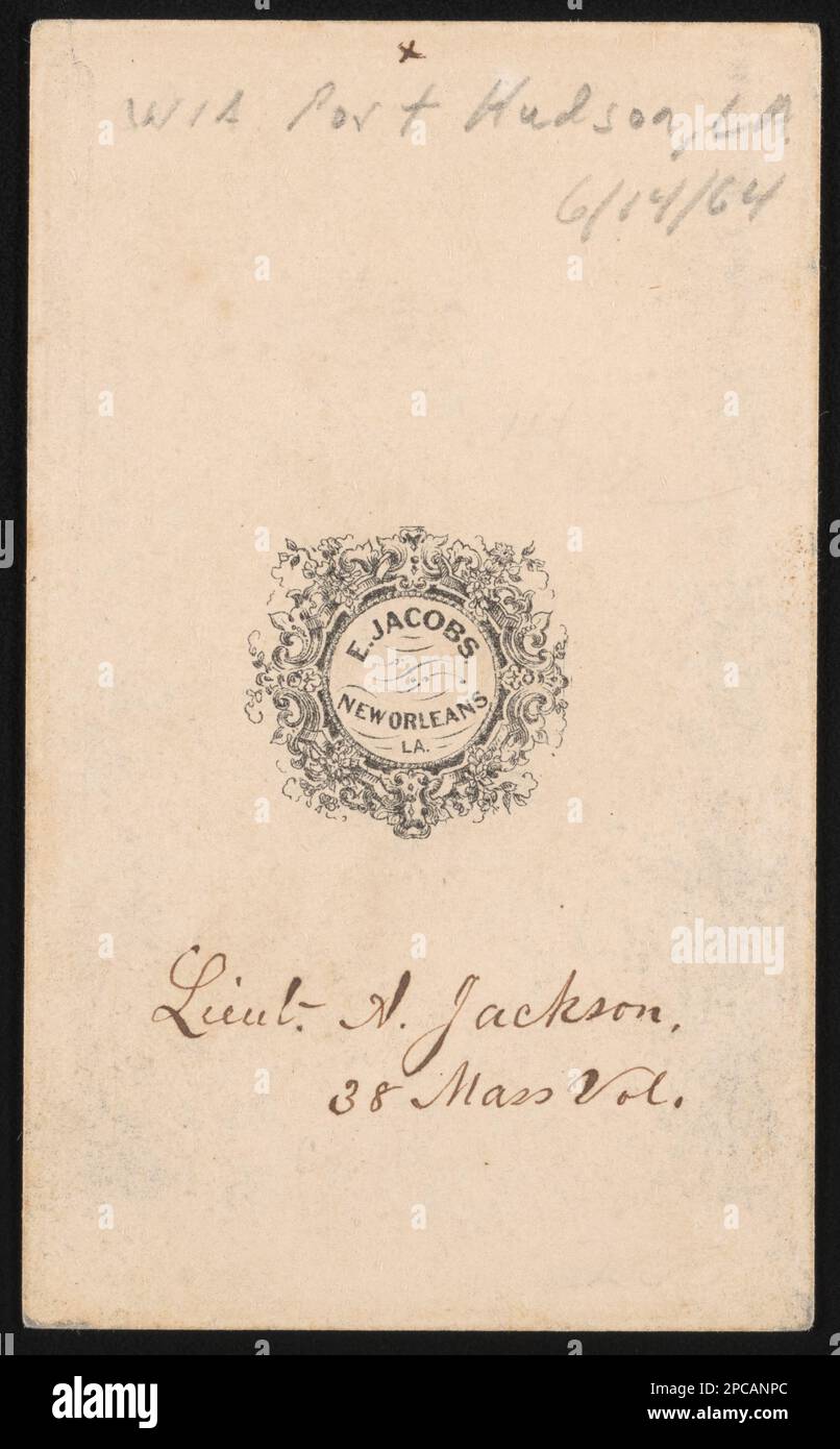 Secondo tenente Albert Jackson della Co.. B, 38th Regimento della fanteria del Massachusetts in uniforme con spada / E. Jacobs, New Orleans, la.. Liljenquist Famiglia Collezione di fotografie della Guerra civile , pp/liljpaper. Jackson, Albert, approssimativamente 1842- , Stati Uniti, Esercito, Massachusetts Infanty Regiment, 38th (1862-1865), persone, soldati, Unione, 1860-1870, uniformi militari, Unione, 1860-1870, Daggers & spade, 1860-1870, Stati Uniti, Storia, Guerra civile, 1861-1865, Personale militare, Unione. Foto Stock