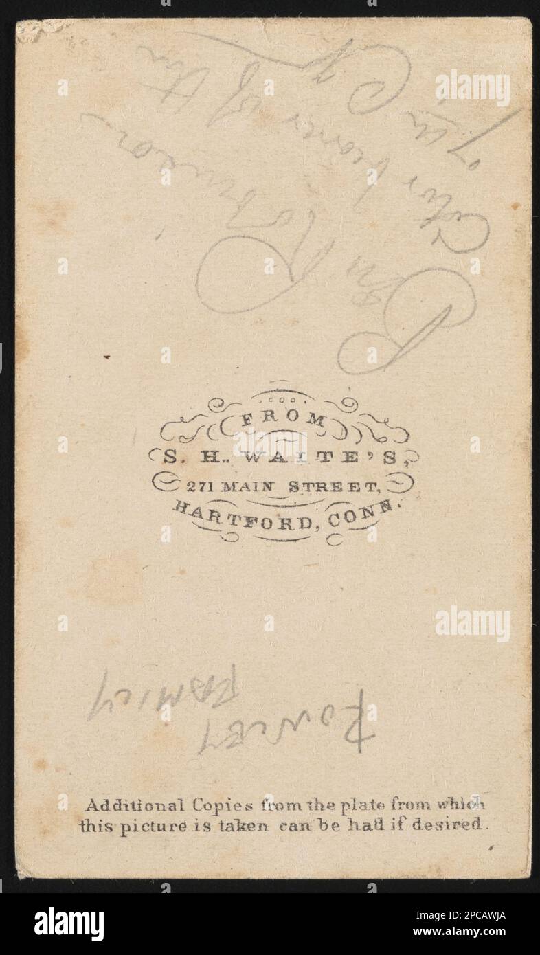 Il sergente Benjamin A. Robinson della Co.. A, 3rd Connecticut Finfantry Regiment and Co. B, 7th Connecticut Regiment fanteria in uniforme con insegne color bearer sulla manica sinistra / da S.H. Waite's, 271 Main Street, Hartford, Conn. Liljenquist Famiglia Collezione di fotografie della Guerra civile , pp/liljpaper. Robinson, Benjamin A, 1836-1931, Stati Uniti, Army, Connecticut Infanty Regiment, 3rd (1861-1865), People, United States, Army, Connecticut Fanty Regiment, 7th (1861-1865), persone, soldati, Unione, 1860-1870, uniformi militari, Unione, 1860-1870, portatori di bandiera, 1860-1870, Stati Uniti, Storia, C Foto Stock