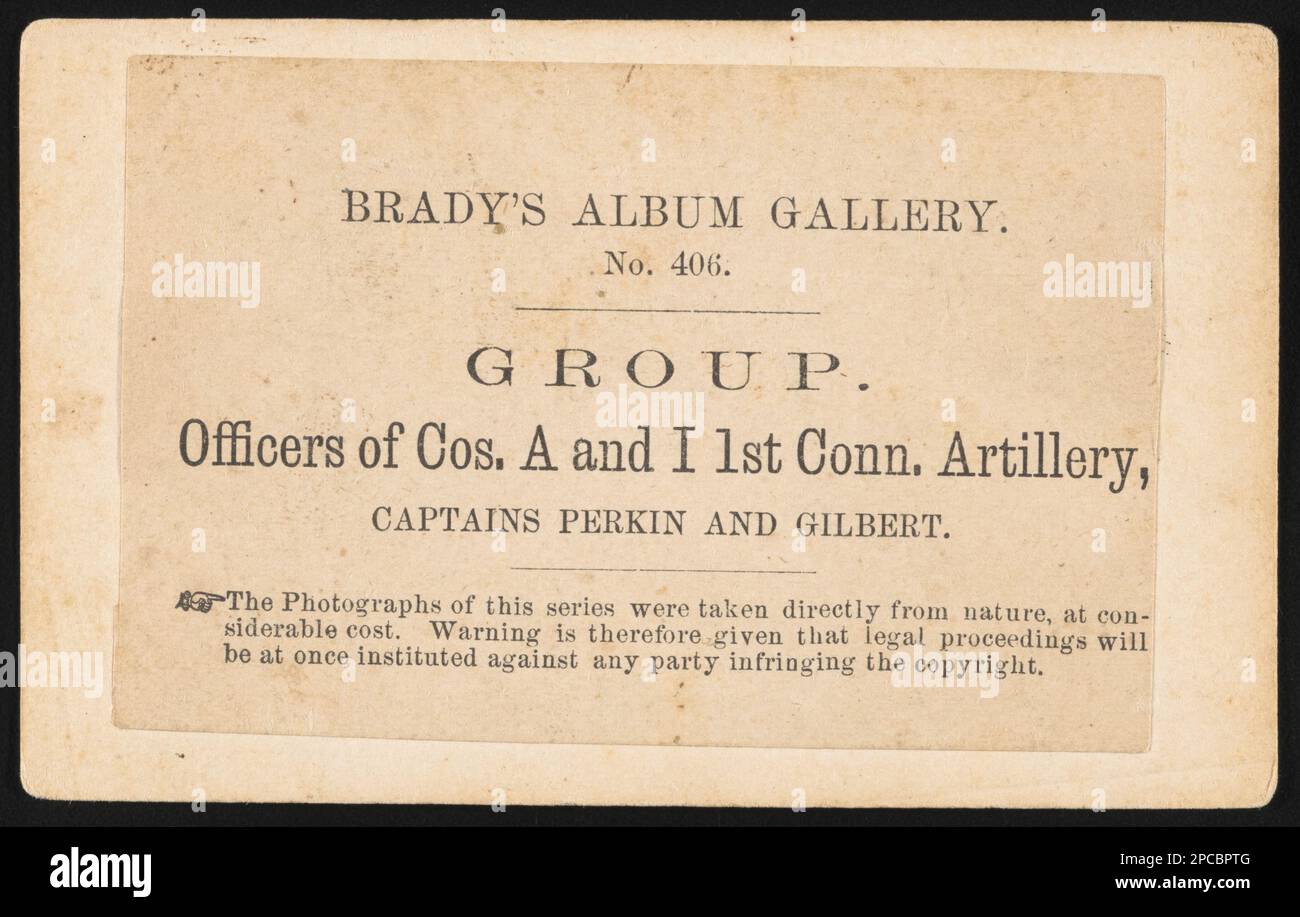 Gruppo. Ufficiali del Co.. A e i 1st Conn Artiglieria, capitani Perkin cioè Perkins e Gilbert / Barnard & Gibson.. Liljenquist Famiglia Collezione di fotografie della Guerra civile , pp/liljpaper. Perkins, Sanford Harvey, 1829-1874, Gilbert, Thomas S, -Approssimativamente 1913, Stati Uniti, Esercito, Connecticut Artillery Regiment, 1st (1862-1865), People, United States, Army, Connecticut Light Artillery Regiment, 3rd (1864-1865), People, United States, Army, Connecticut Fanty Regiment, 14th (1862-1865), persone, soldati, Unione, Virginia, Yorktown, 1860-1870, Caves, Virginia, Yorktown, 1860-1870, militare uni Foto Stock