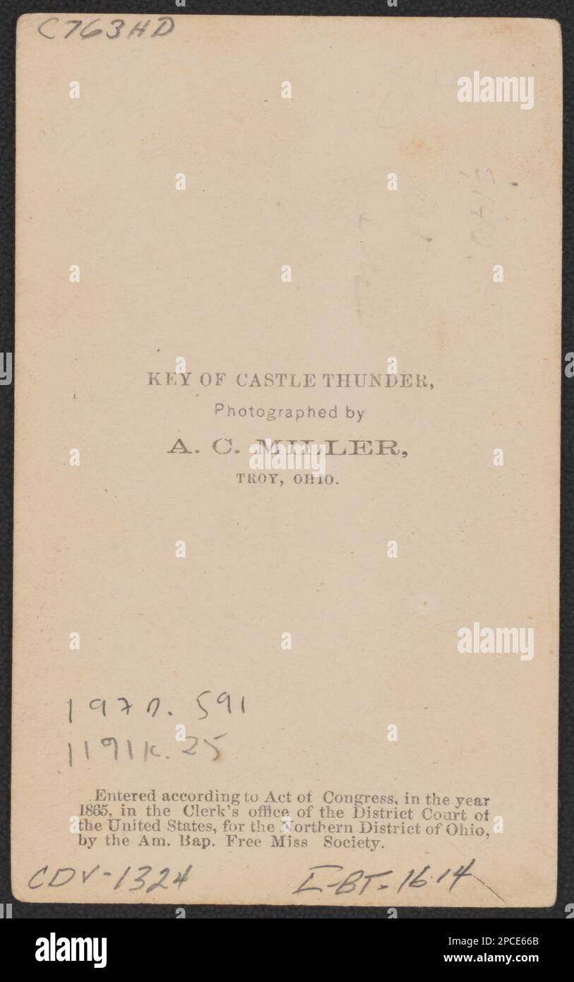 Chiave di Castello Thunder / fotografato da A.C. Miller, Troy, Ohio.. Liljenquist Famiglia Collezione di fotografie della Guerra civile , pp/liljpaper. Prigione di Castle Thunder (Richmond, Virginia), oggetti associati, 1860-1870, Keys (hardware), 1860-1870, Stati Uniti, Storia, Guerra civile, 1861-1865, Strutture di detenzione, confederato, Virginia, Richmond. Foto Stock