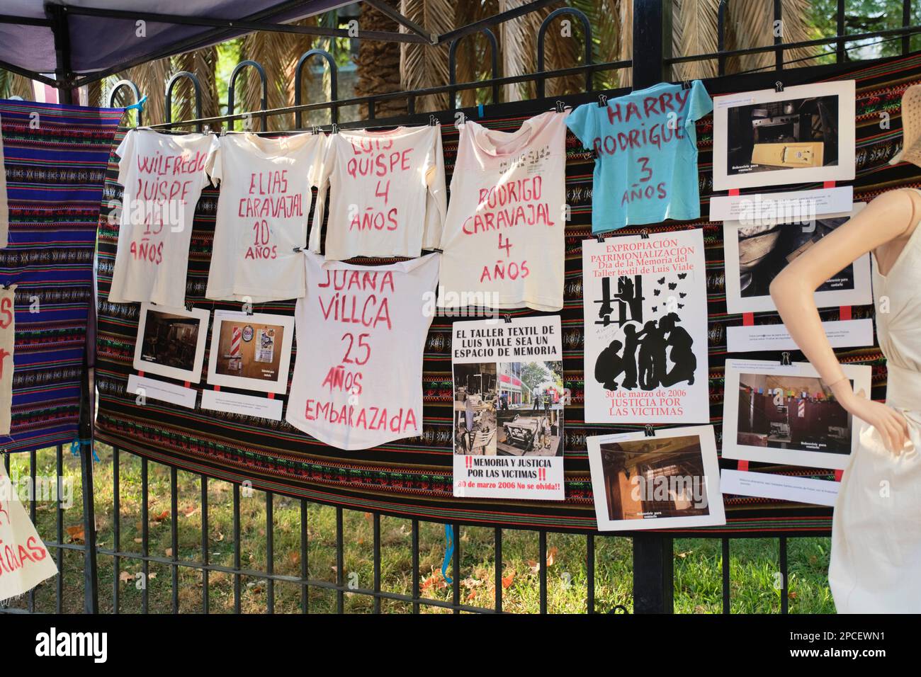 Buenos Aires, Argentina; 8 marzo 2023: Memoriale delle vittime del massacro di Luis Viale, un incendio in un laboratorio di cucito clandestino, sei persone sono morte, Foto Stock