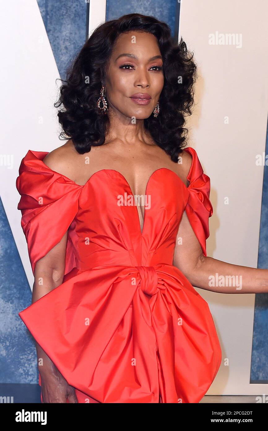 Los Angeles, California. 12th Mar, 2023. LOS ANGELES - MAR 12: Angela Bassett al Vanity Fair Oscar Party 2023 al Walis Annenberg Center for the Performing Arts il 12 marzo 2023 a Beverly Hills, CA al After-party for Vanity Fair Oscar Party - Arrivi 5, The Walis Annenberg Center for the Performing Arts, Los Angeles, CA 12 marzo 2023. Credit: Priscilla Grant/Everett Collection/Alamy Live News Foto Stock