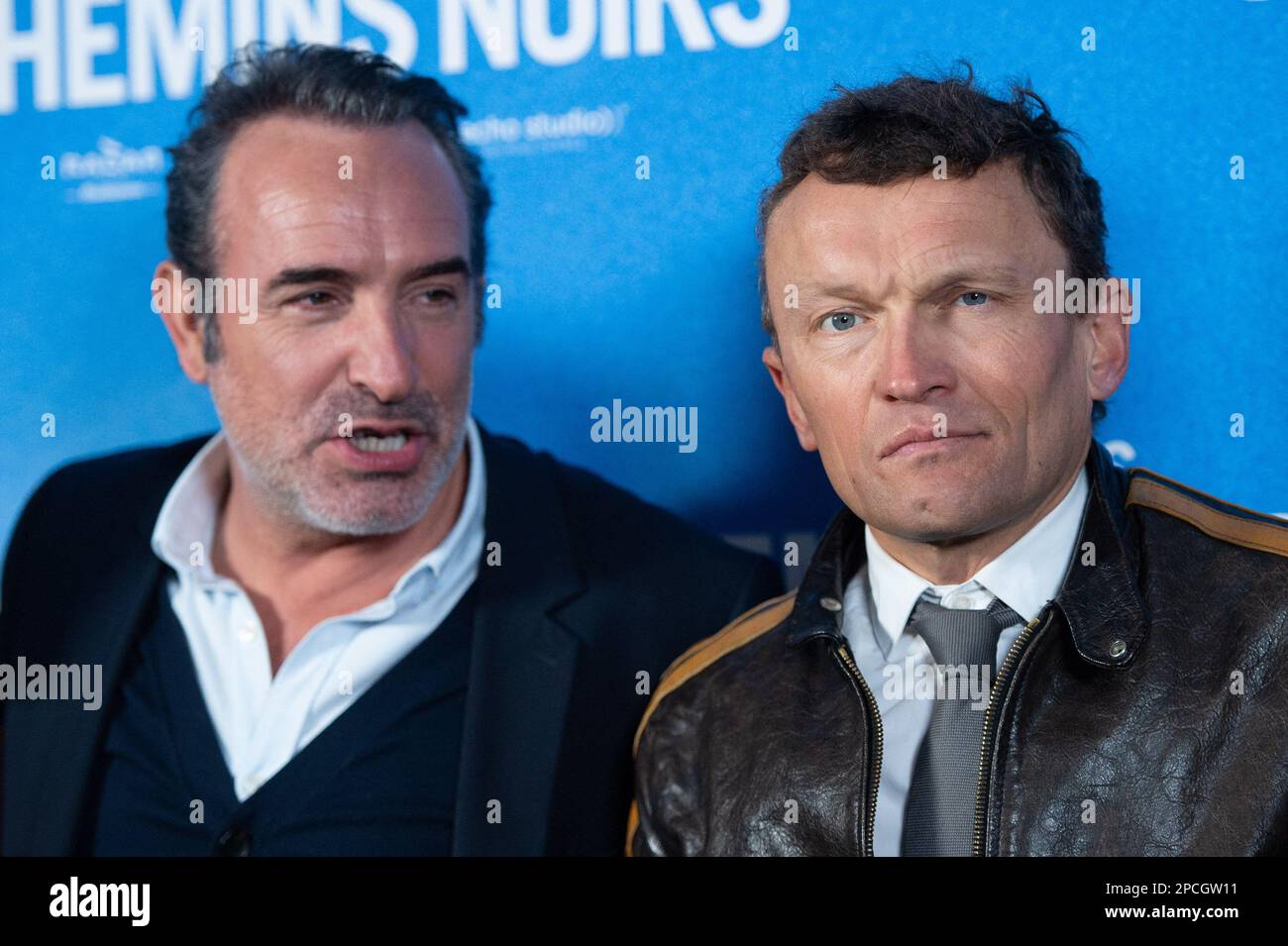 Parigi, Francia. 13th Mar, 2023. Jean Dujardin e Sylvain Tesson partecipano alla Premiere sur Les Chemins Noirs il 13 marzo 2023. Foto di Aurore Marechal/ABACAPRESS.COM Credit: Abaca Press/Alamy Live News Foto Stock