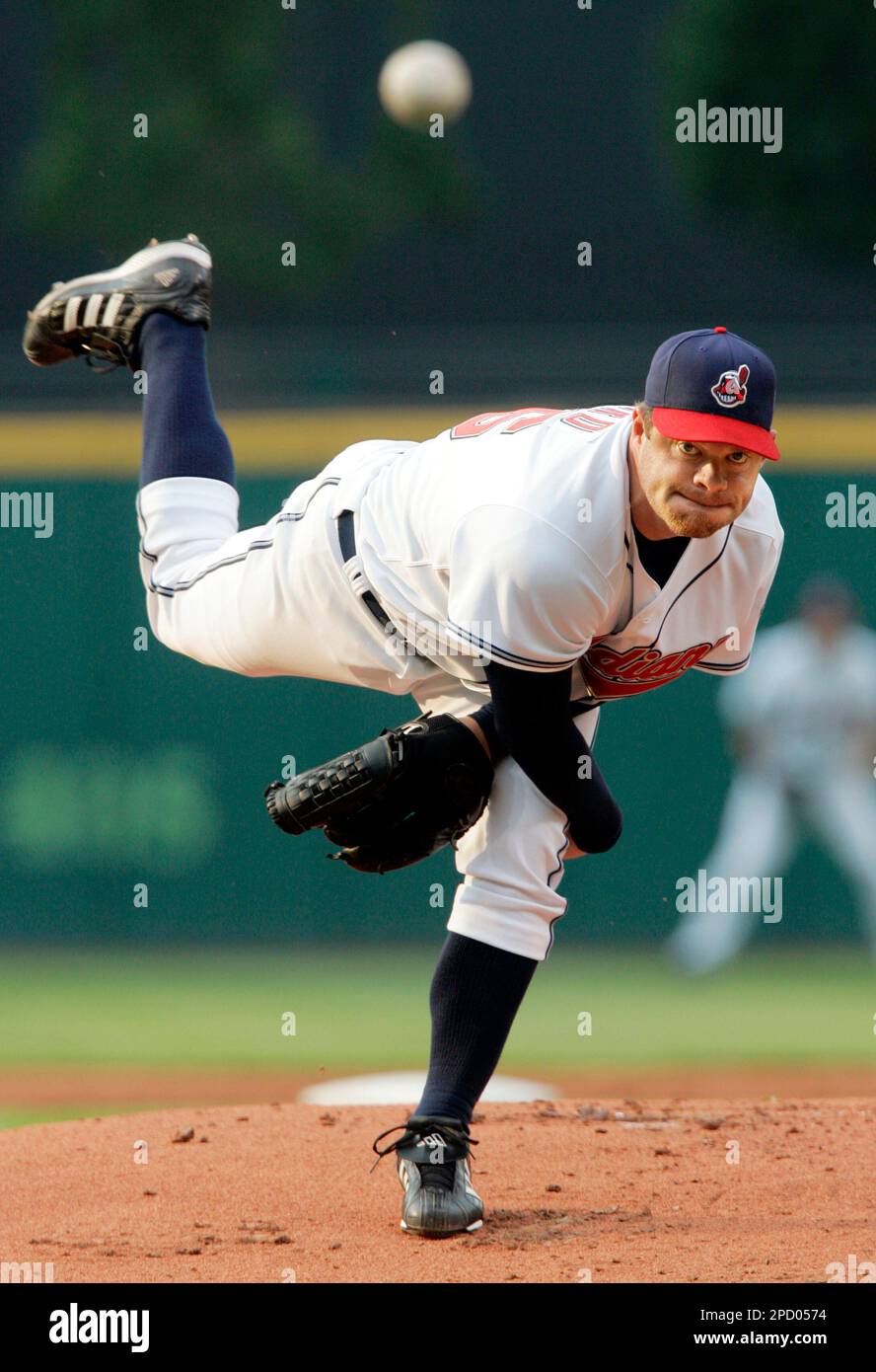 Cleveland Indians' Paul Byrd delivers a pitch to Oakland Athletics' Nick Swisher in the first inning of a baseball game Wednesday, June 7, 2006, in Cleveland. (AP Photo/Mark Duncan) Foto Stock
