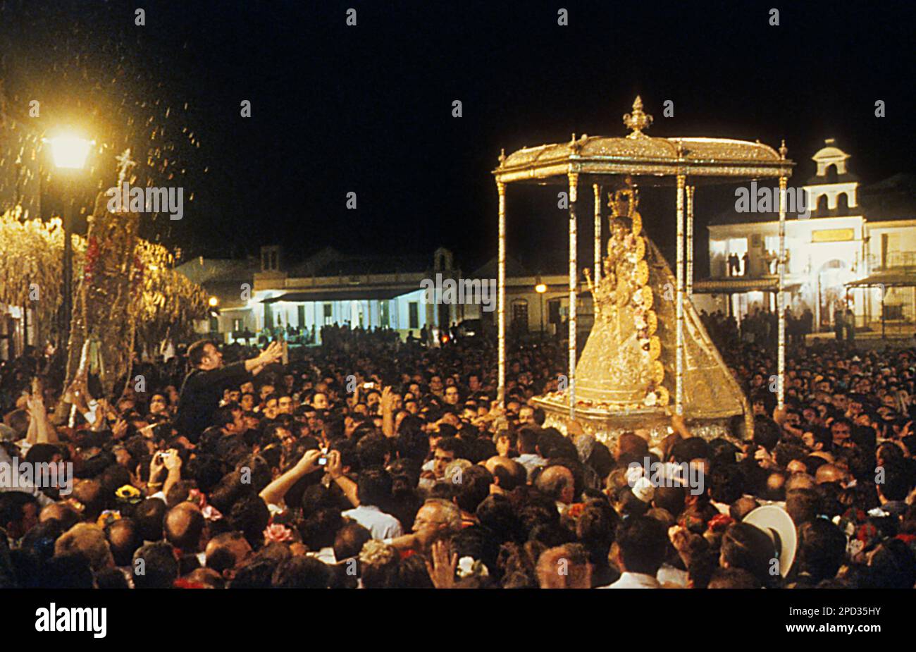 Romería, pellegrinaggio, a El Rocío, Blanca Paloma, vergine processione, Almonte, Huelva, Spagna Foto Stock