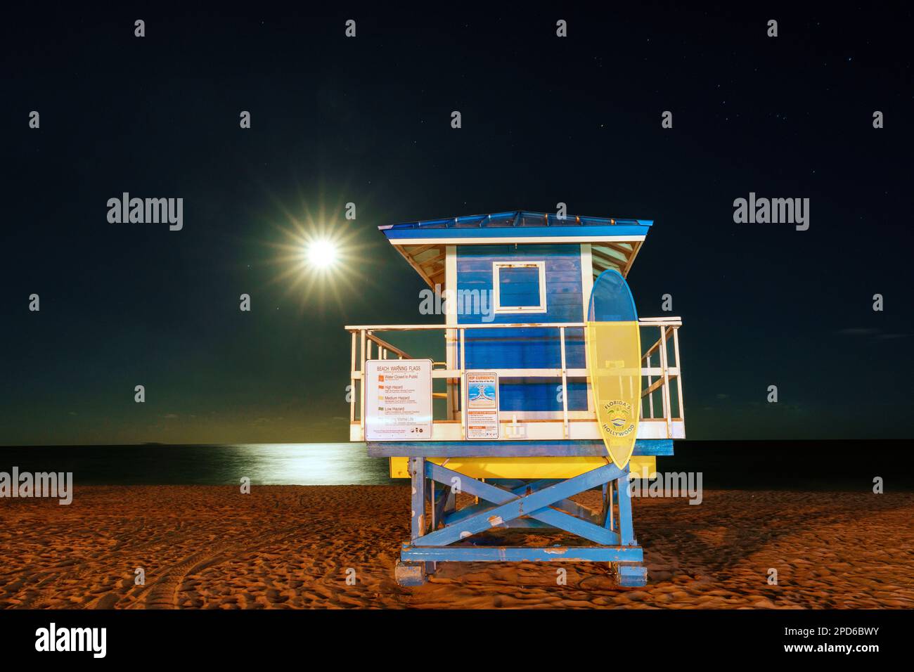 Full Moon Rise, Hollywood Beach, Miami Floridas East Coast Miami Beach, Miami Florida USA Foto Stock