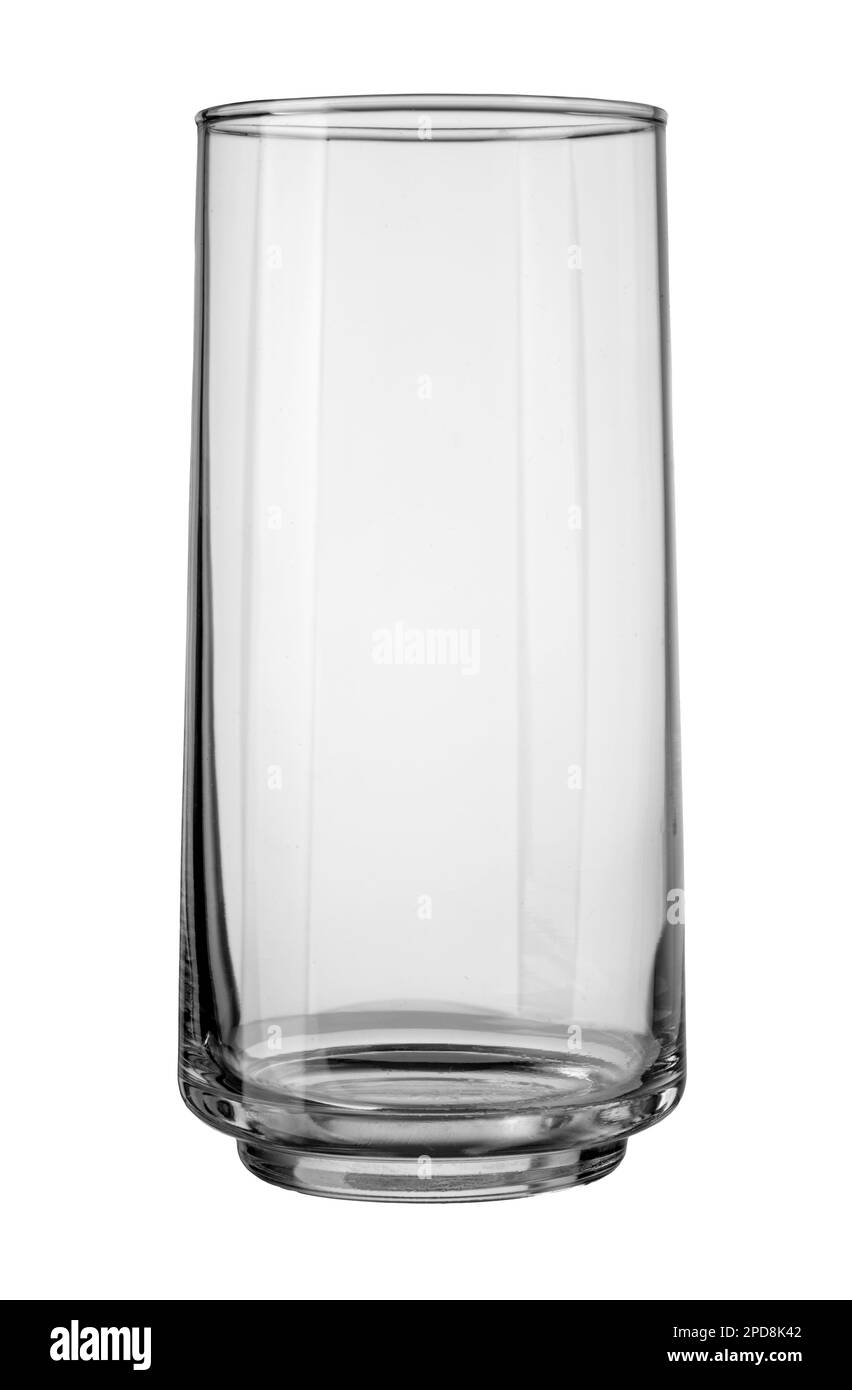 Bicchiere vuoto per acqua e bevande isolato su bianco, percorso di ritaglio incluso Foto Stock