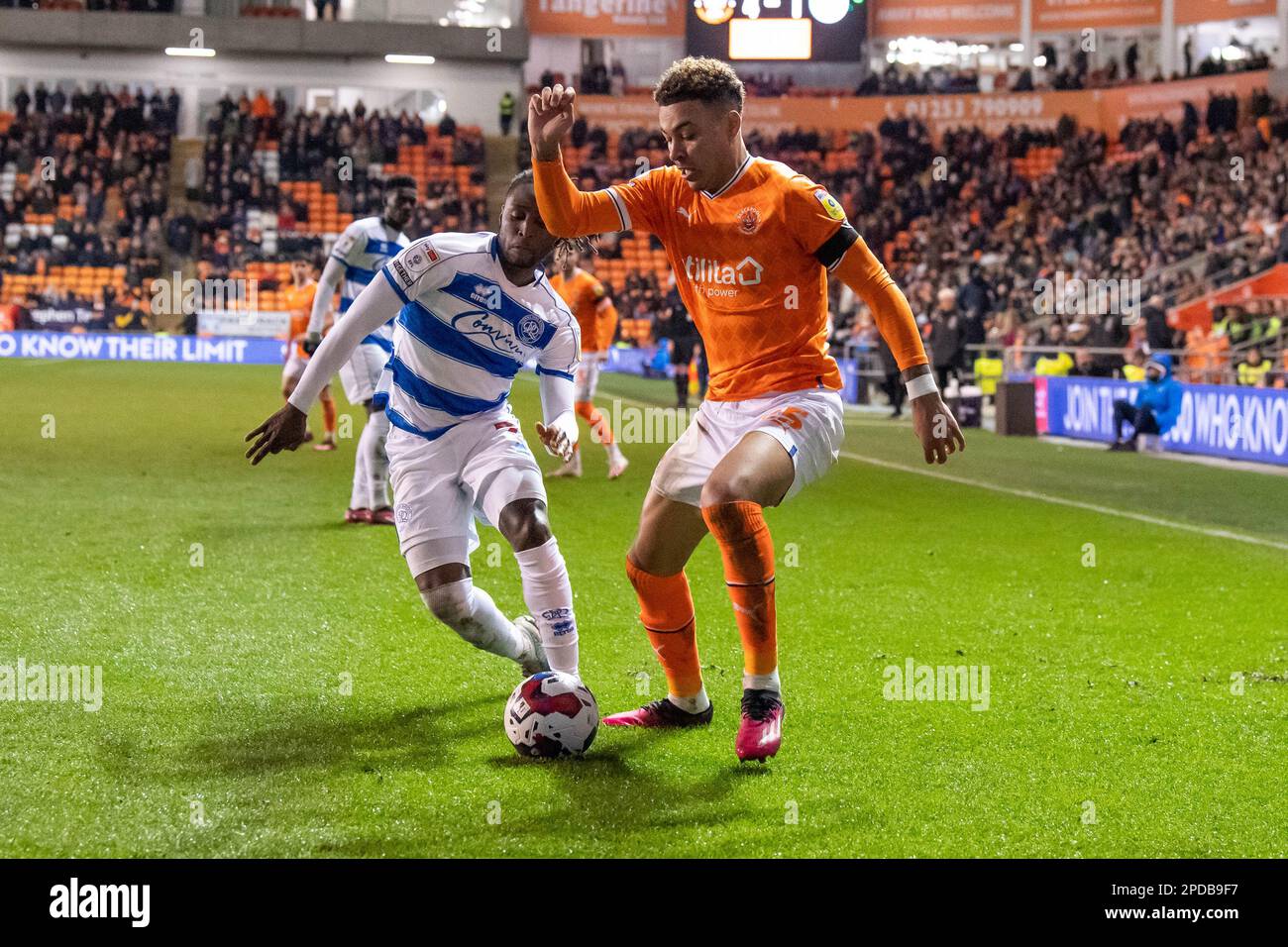 Morgan Rogers #25 di Blackpool in azione durante il gioco durante la partita Sky Bet Championship Blackpool vs Queens Park Rangers a Bloomfield Road, Blackpool, Regno Unito, 14th marzo 2023 (Foto di Craig Thomas/News Images) in, il 3/14/2023. (Foto di Craig Thomas/News Images/Sipa USA) Credit: Sipa USA/Alamy Live News Foto Stock
