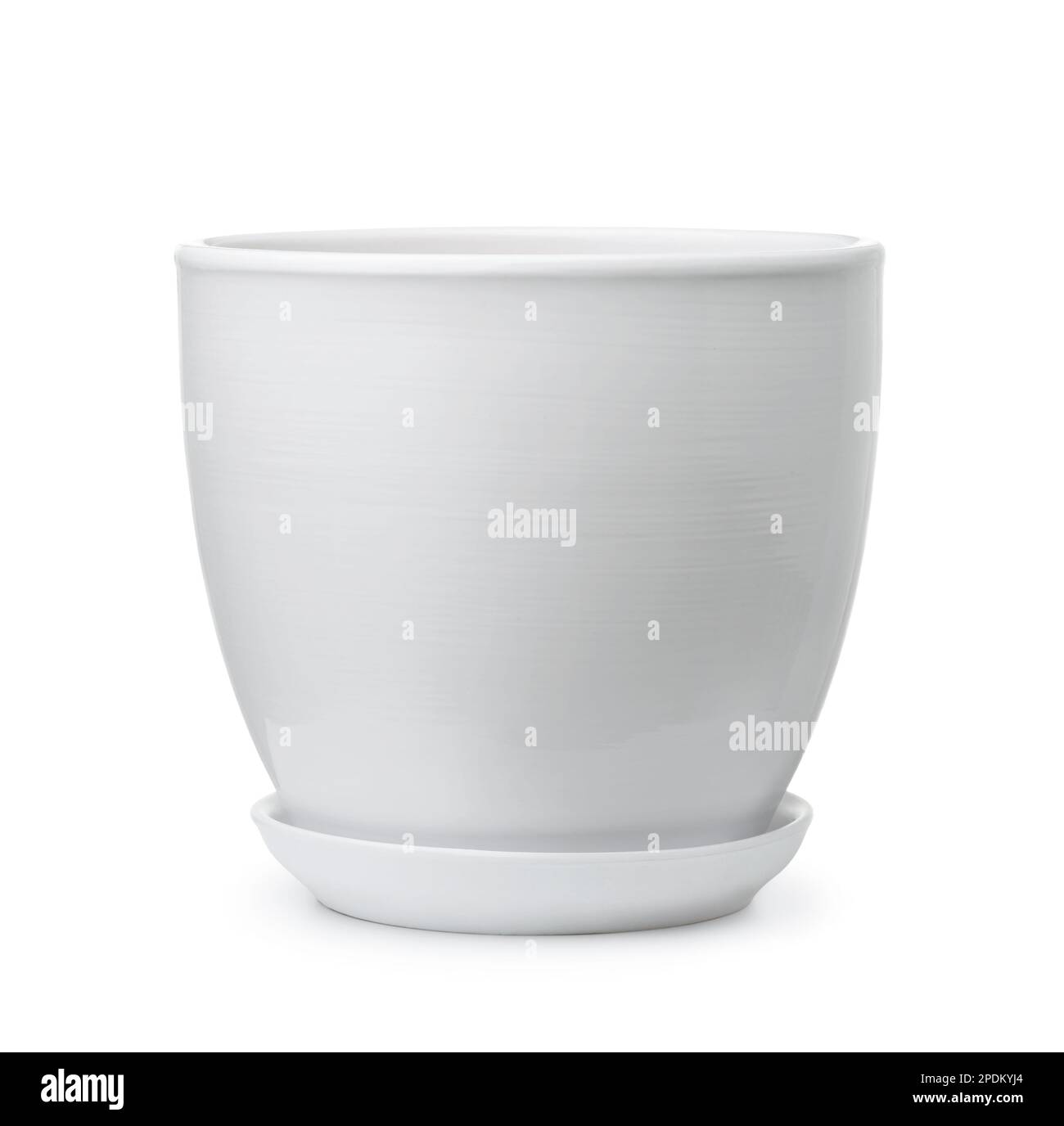 Vista frontale del vaso di ceramica vuoto isolato isolato su bianco Foto Stock