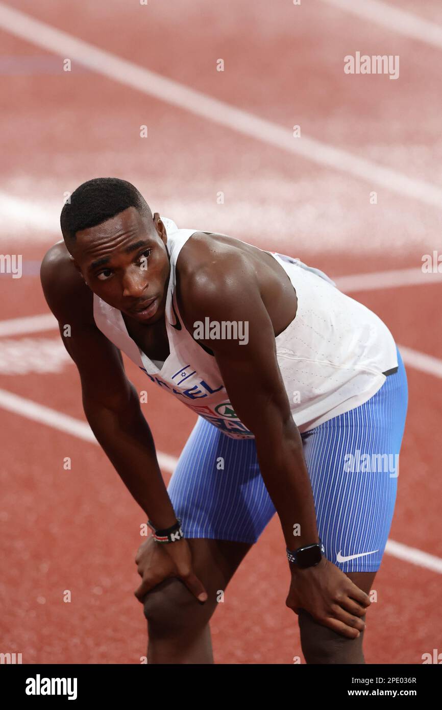 Benedizione Akwasi AFRIFAH dopo la semifinale 200m al Campionato europeo di Atletica 2022 Foto Stock