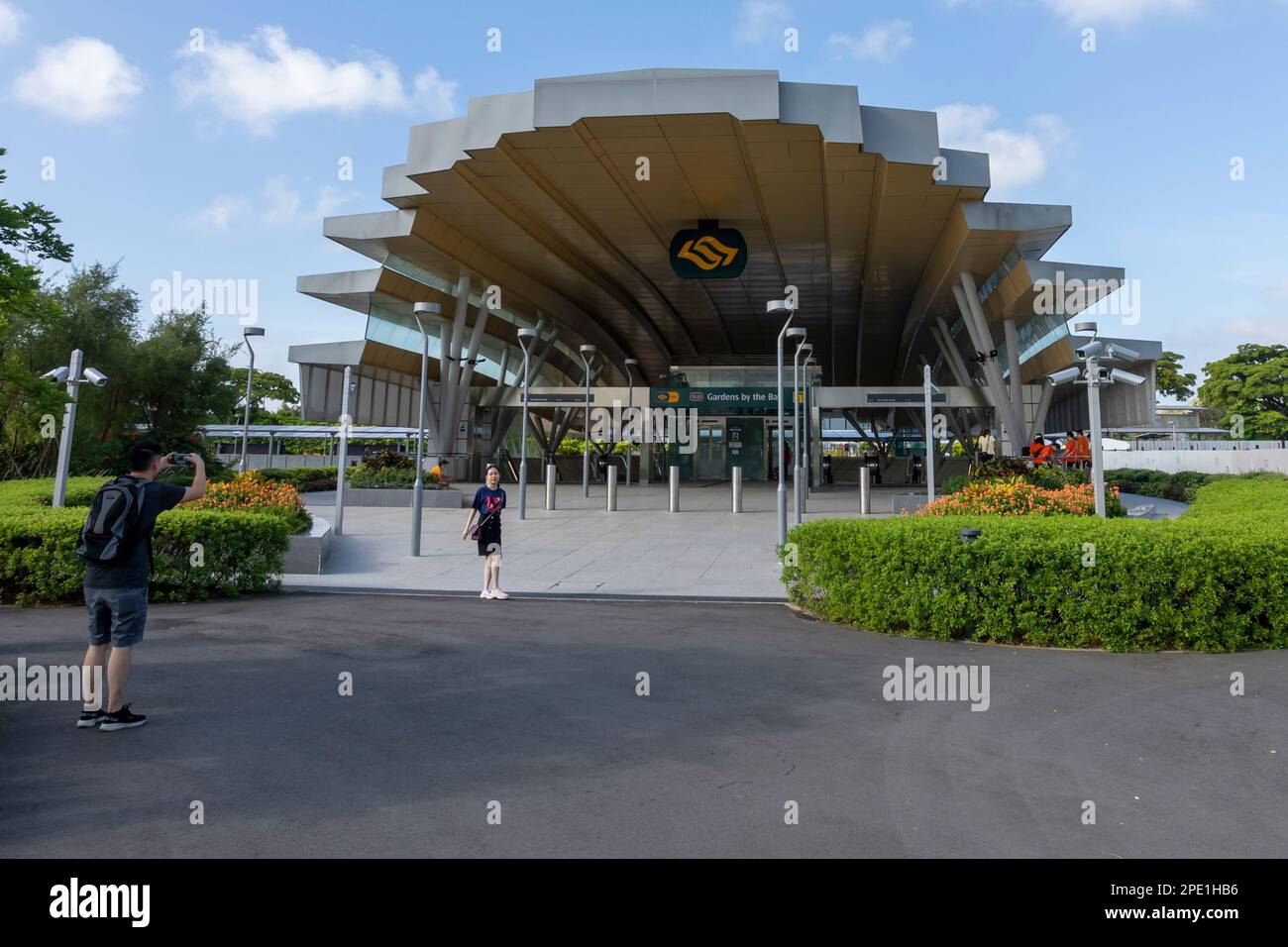 Giardini presso la stazione MRT di Bay, Singapore Foto Stock