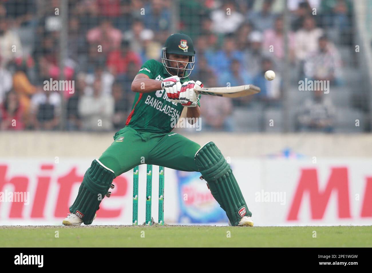 Bangladesh-Inghilterra 3rd e finale T20I partita di tre serie di partita al Sher-e-Bangla National Cricket Stadium, Mirpur, Dhaka, Bangladesh. Vittoria del Bangladesh Foto Stock