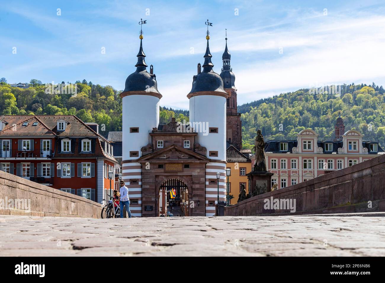 Ponte vecchio, vista sulla città di Heidelberg, Baden-Wuerttemberg, Germania Foto Stock