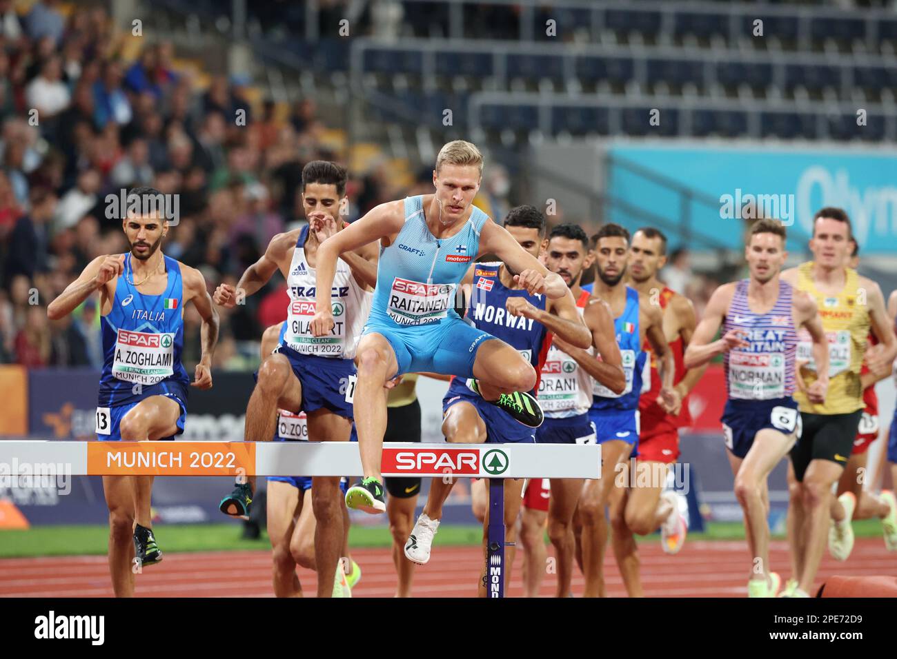 Topo RAITANEN in testa al campo nella finale Steeplechase 3000m al Campionato europeo di Atletica 2022 Foto Stock