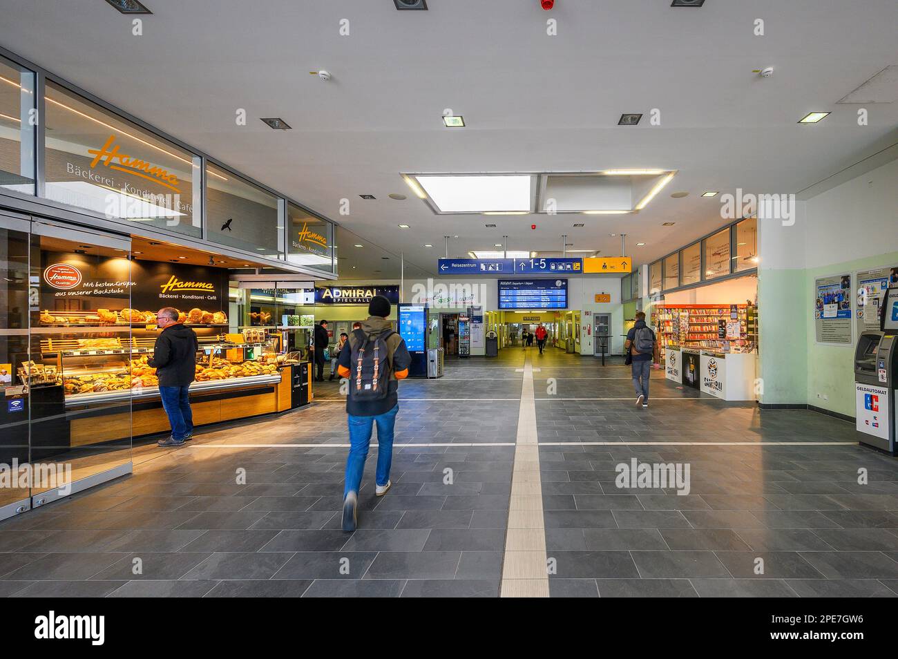 Sala d'ingresso, stazione centrale, Kempten, Allgaeu, Baviera, Germania Foto Stock