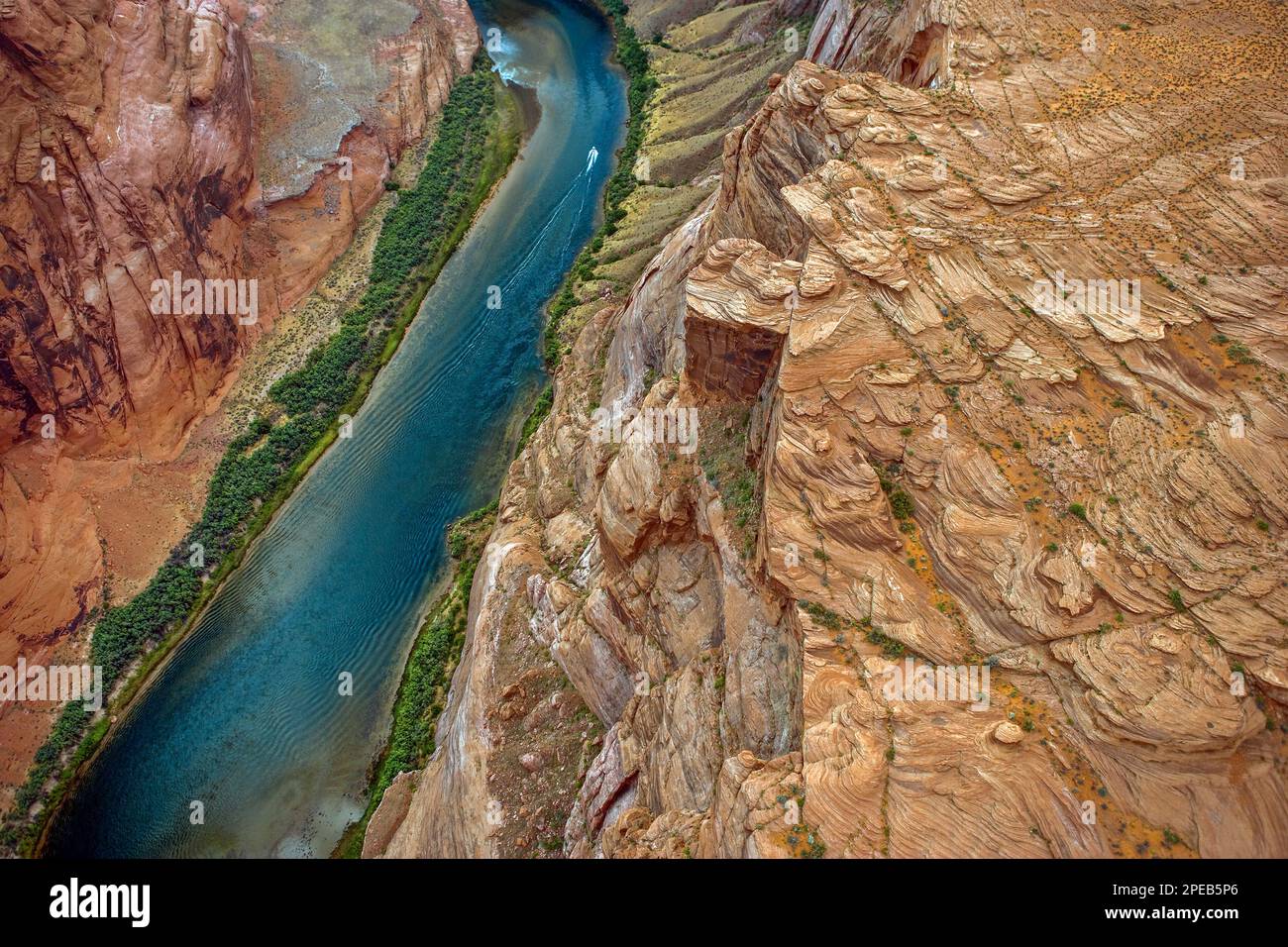 Il fiume Colorado al di sotto di Glen Canyon Dam Foto Stock