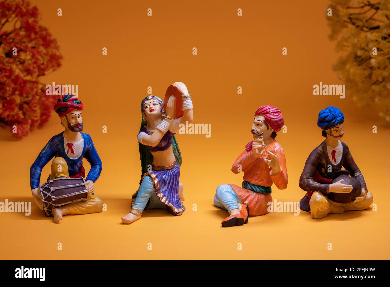 Rajasthani Musical coppia Statua bellissima scultura Idol artista Foto Stock