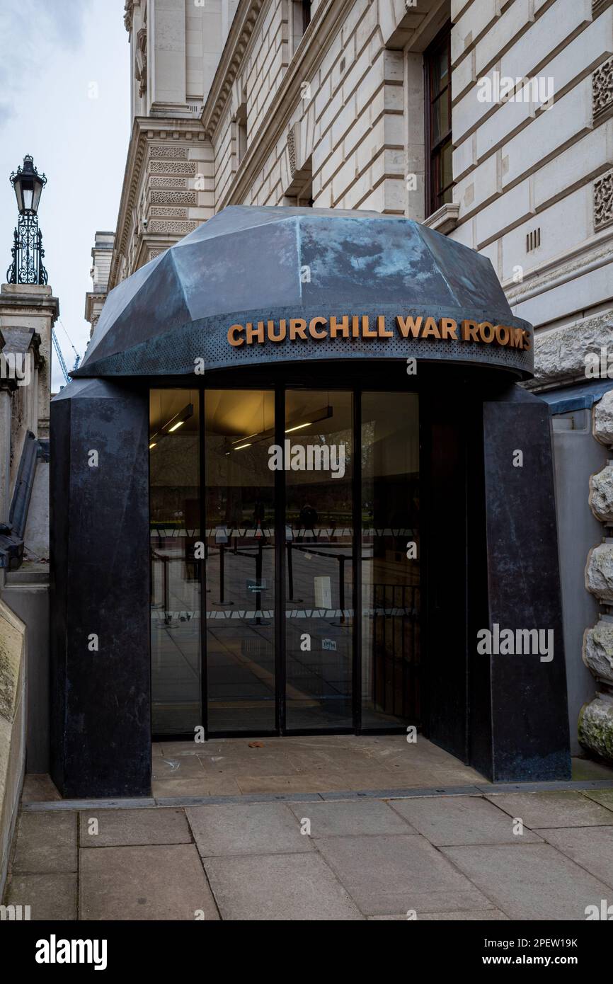 Churchill War Rooms Londra - ingresso alle Churchill War Rooms - attrazione turistica e museo Cabinet War Rooms e Churchill Museum. Foto Stock