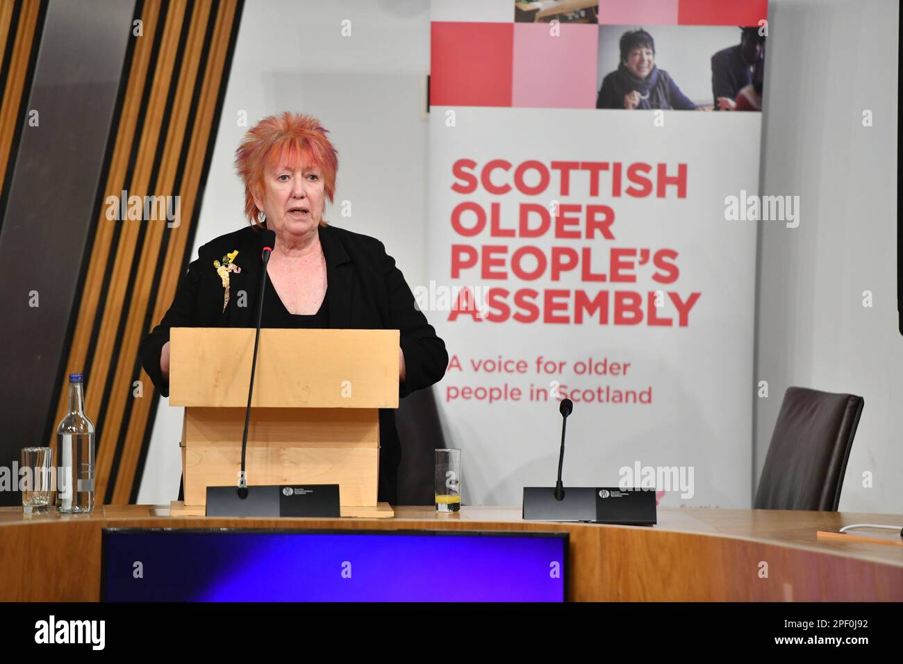 Edimburgo, Scozia, Regno Unito. 16 marzo 2023. FOTO: Credit: Colin D Fisher/CDFIMAGES.COM News Release - 16th Marzo 2023 Scottish Older People's Assembly - Developing Age-friendly Communities in Scottish l'Assemblea degli anziani scozzese ha tenuto un evento Age-friendly Communities, sponsorizzato da Christine Grahame MSP, nella Burns Room del Parlamento Scozzese, giovedì 16th marzo 2023. Ci sono più di 1.000 comunità favorevoli all’età in 44 paesi, ma nessuna in Scozia al momento. Mentre "Una Scozia più giusta per gli anziani” fornisce un quadro d'azione, le comunità favorevoli all'età non lo sono Foto Stock